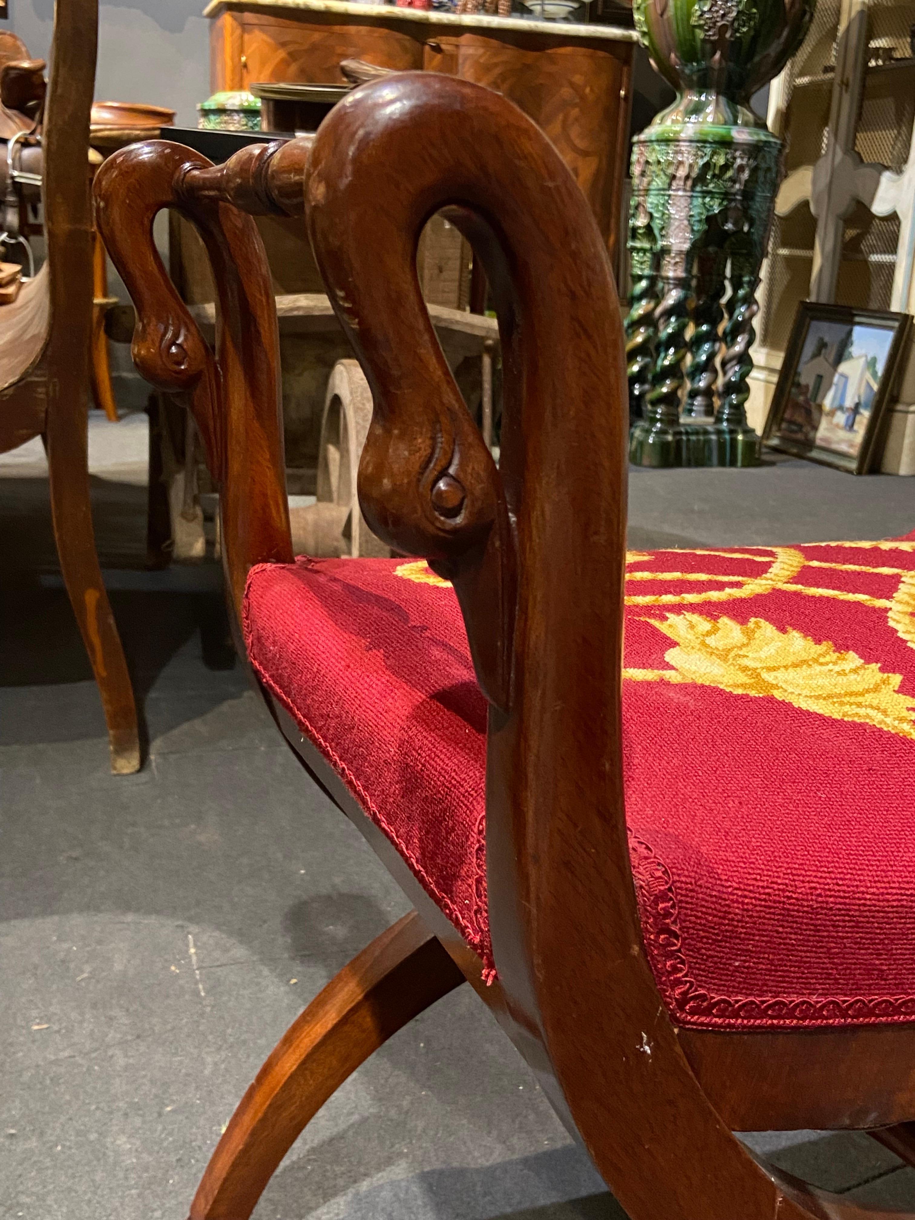 19th Century French Mahogany Curule Stool with Swan's Armrests For Sale 1