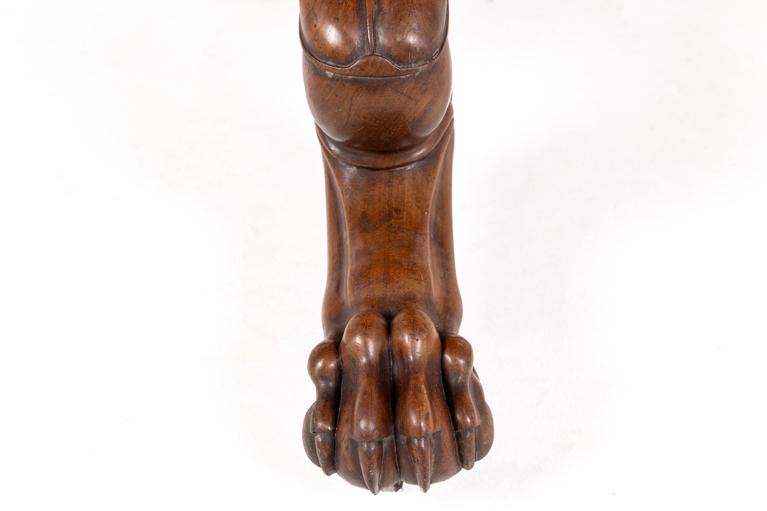 Mesa de centro/guéridon francesa de caoba del siglo XIX con tapa de mármol en venta 2