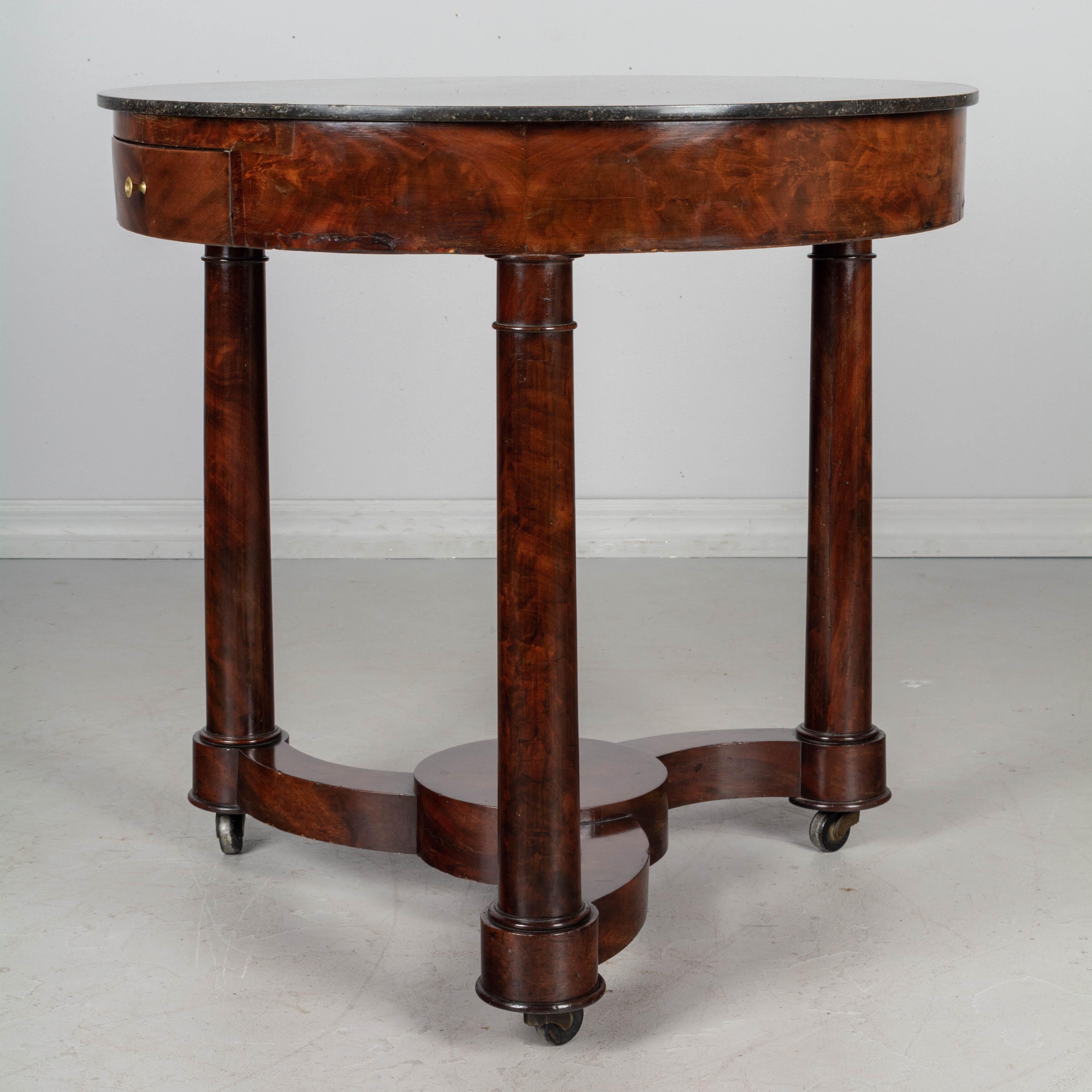 19th Century French Mahogany Gueridon or Game Table For Sale 1