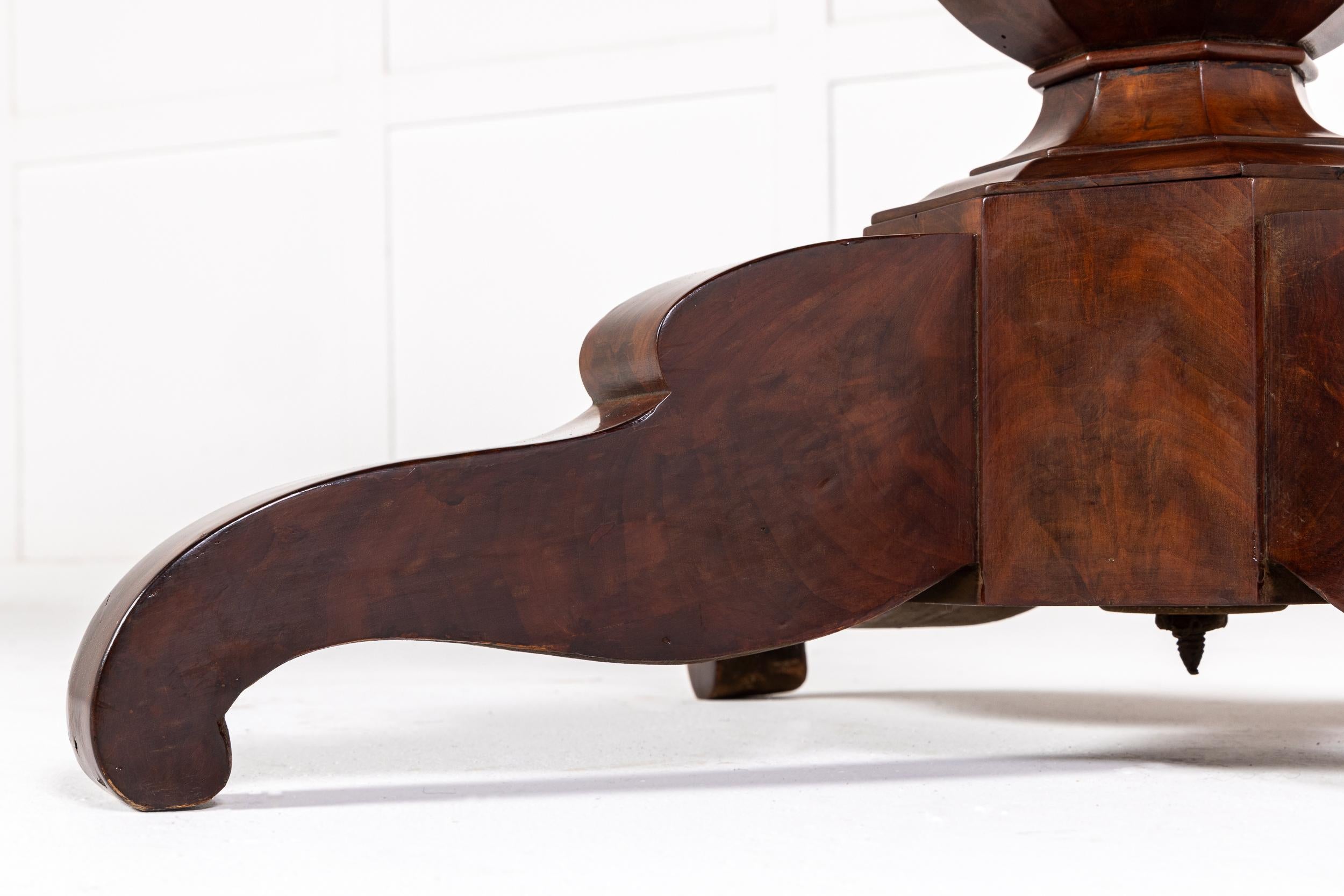 19th Century French Mahogany Guéridon with Marble Top For Sale 1
