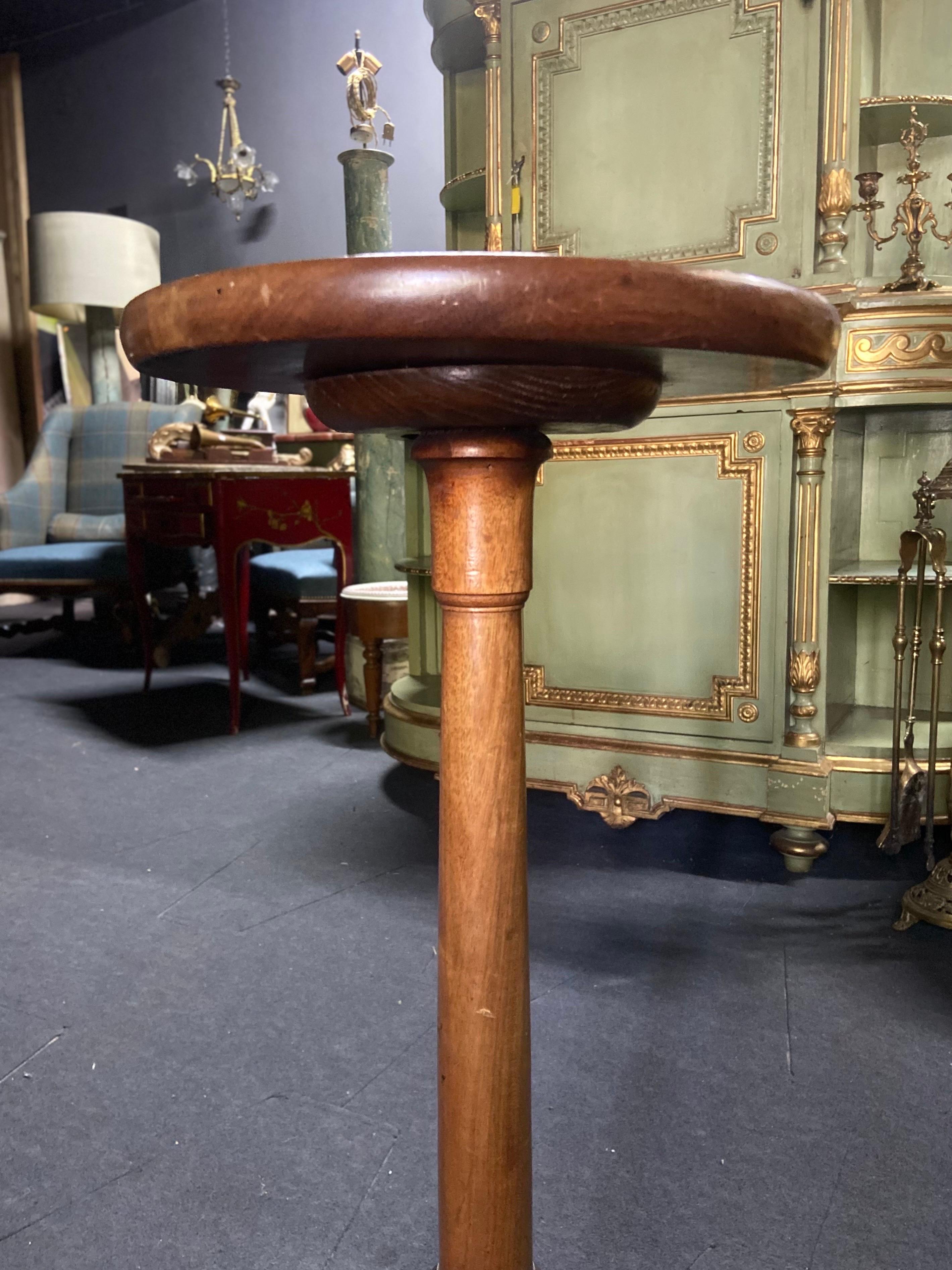 Hand-Carved 19th Century French Mahogany Tripod Round Small Side Table For Sale