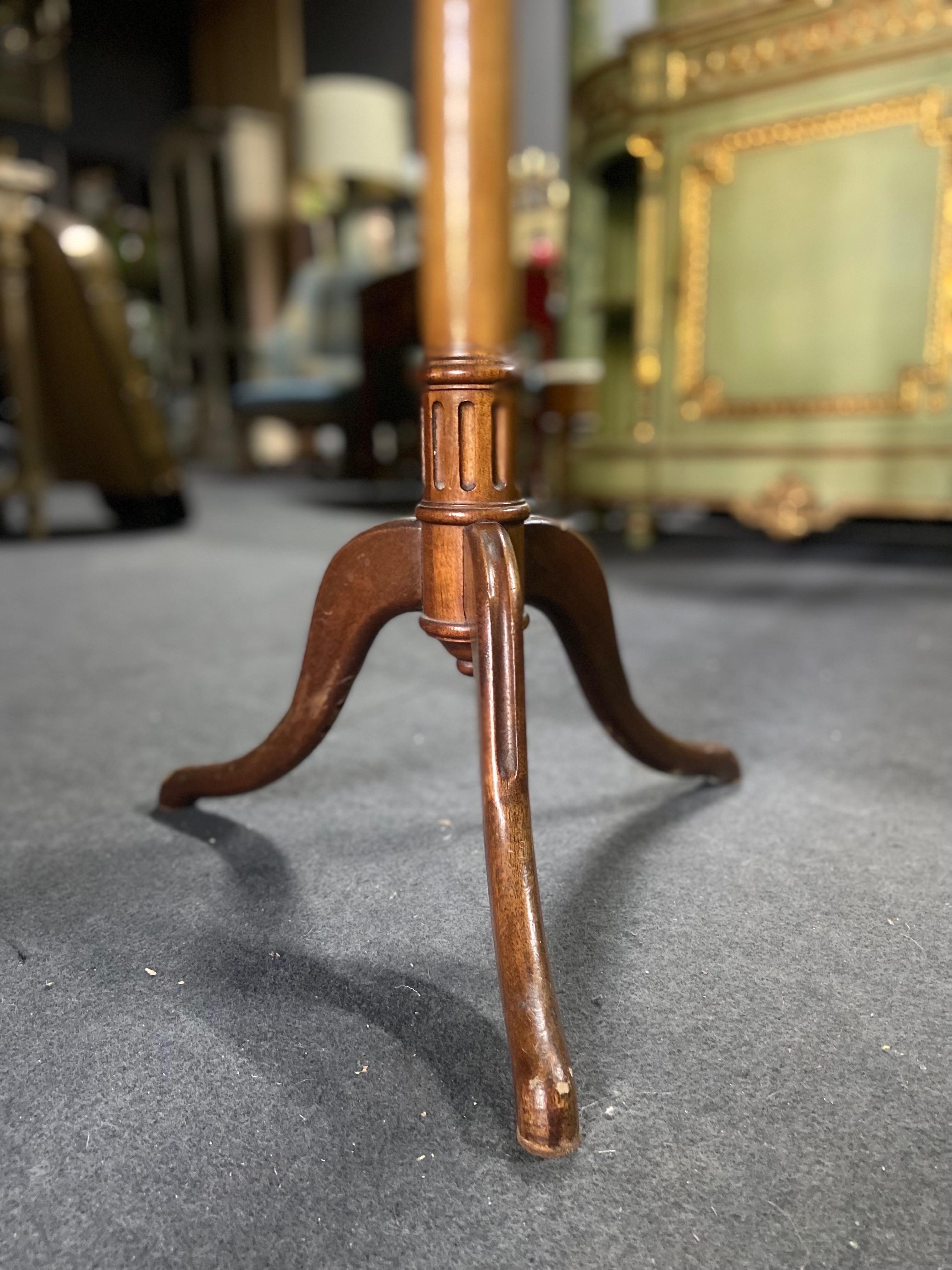 19th Century French Mahogany Tripod Round Small Side Table In Good Condition For Sale In Sofia, BG