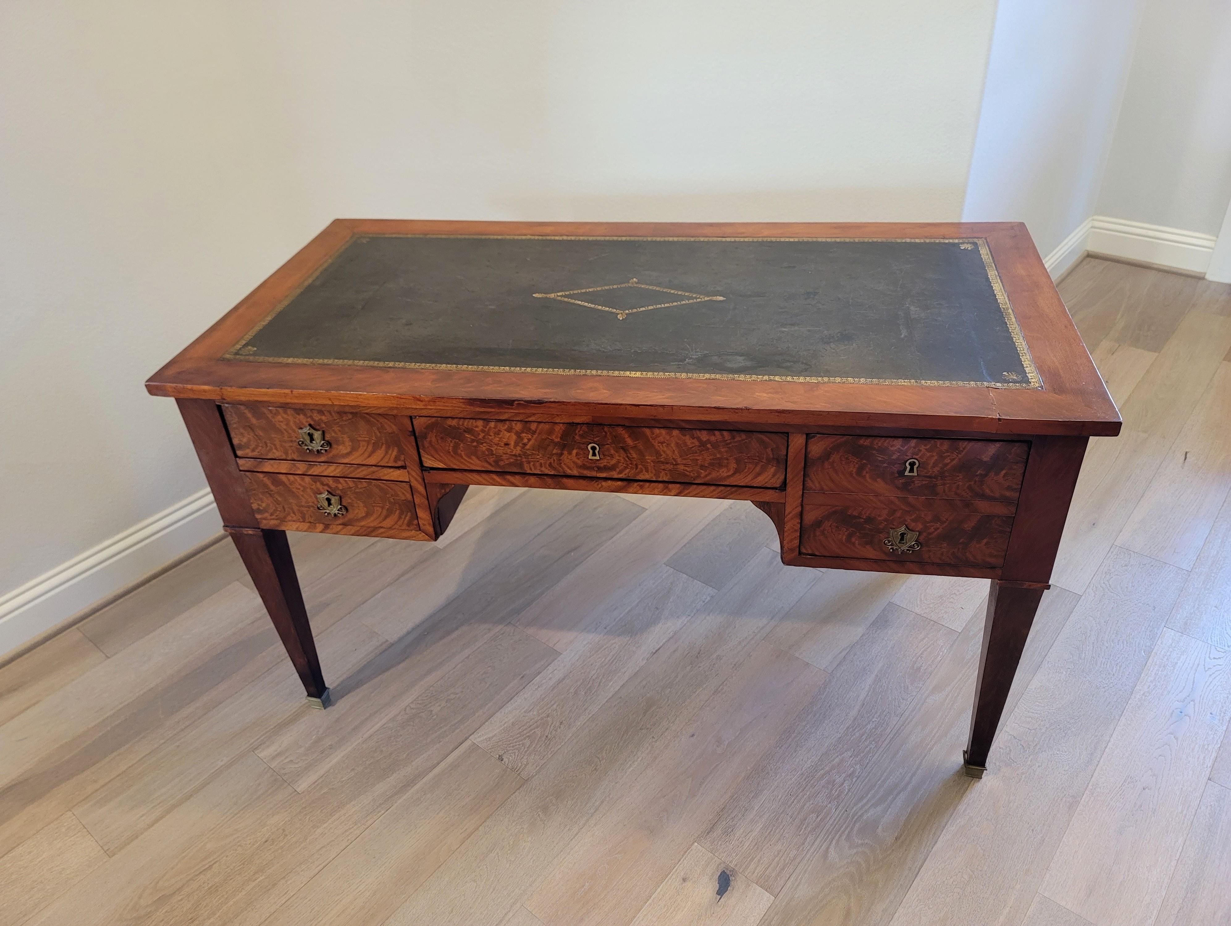 19th Century French Mahogany Writing Desk In Good Condition In Forney, TX