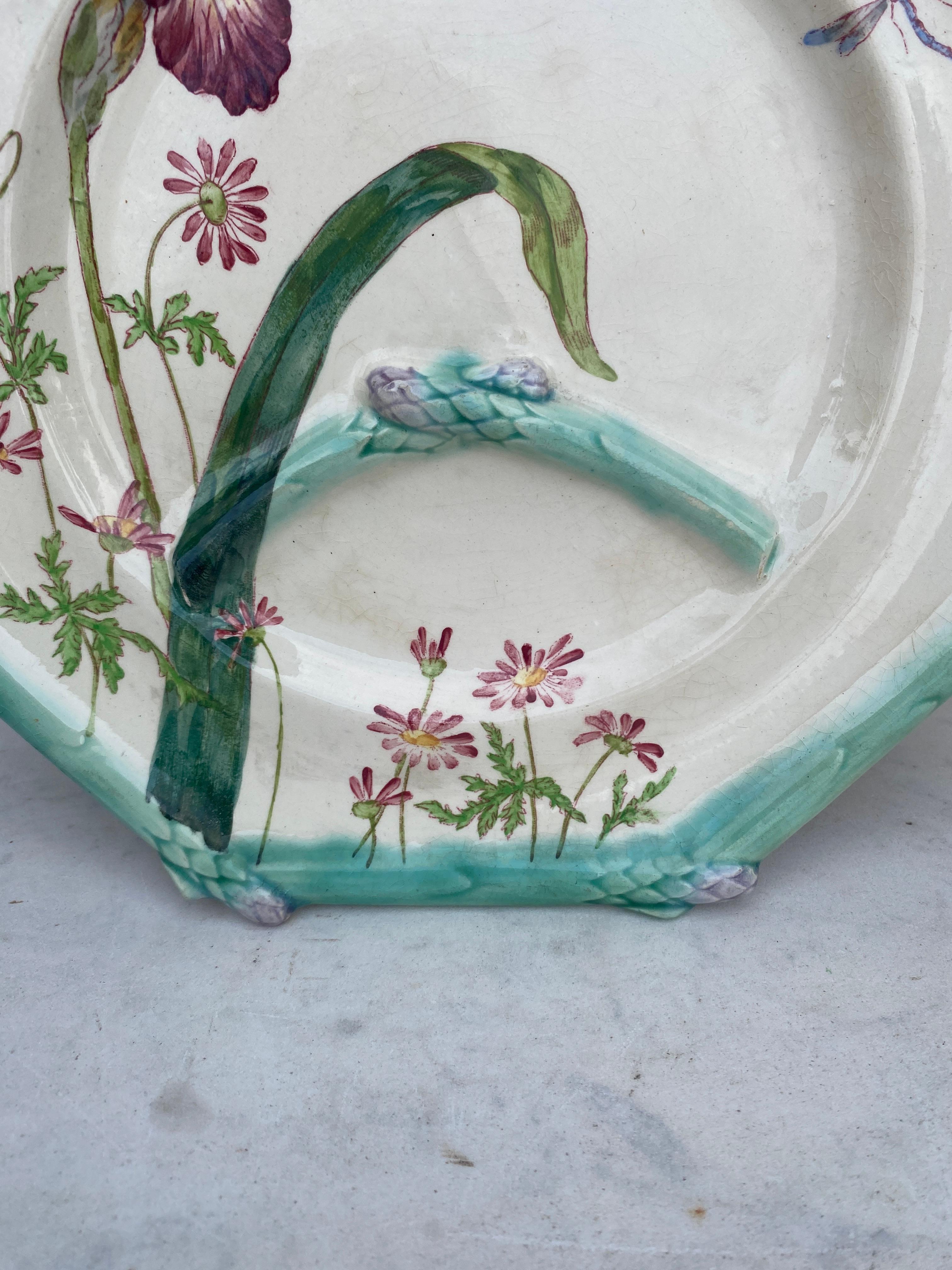 Art nouveau Assiette à asperges Iris Longchamp du 19ème siècle en vente