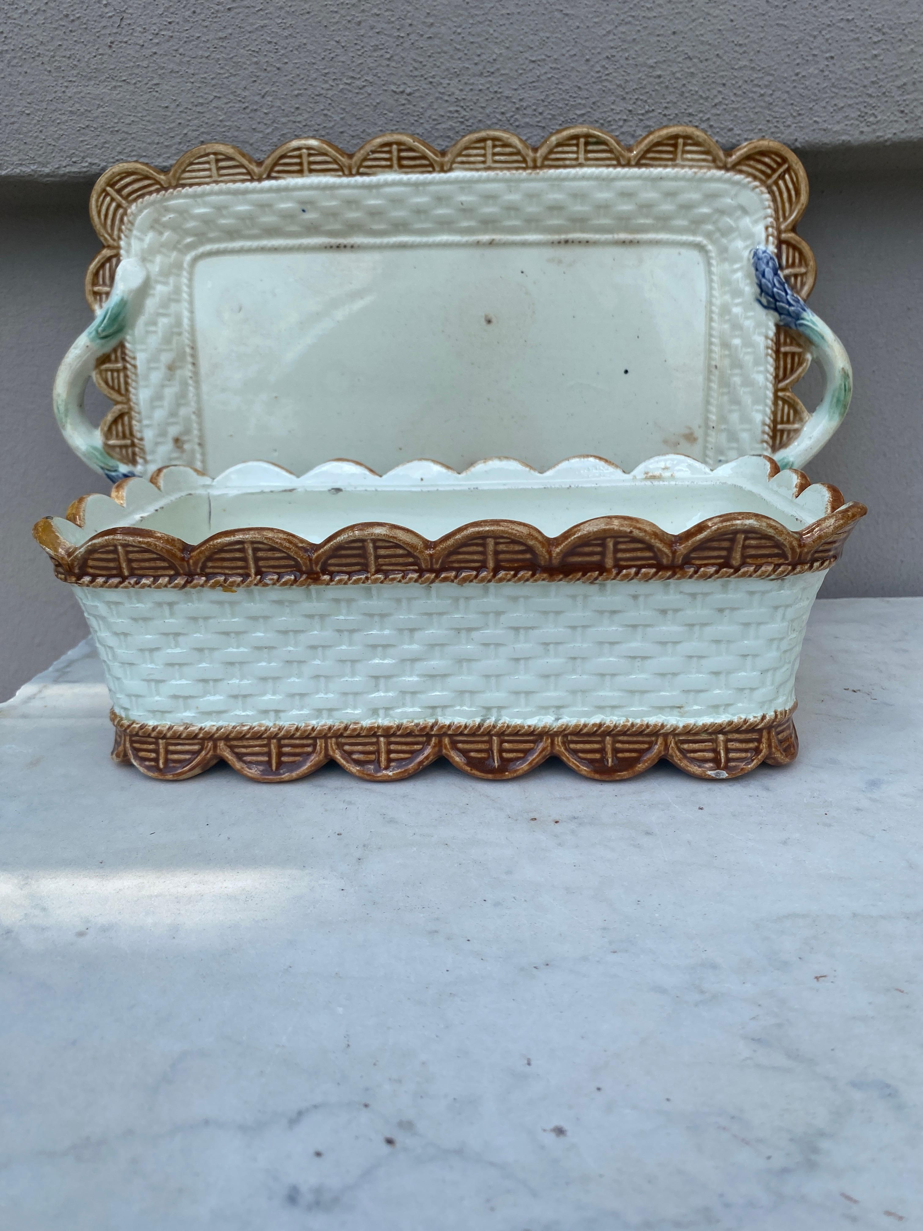 Soupière à asperges en majolique française du XIXe siècle Bon état - En vente à Austin, TX