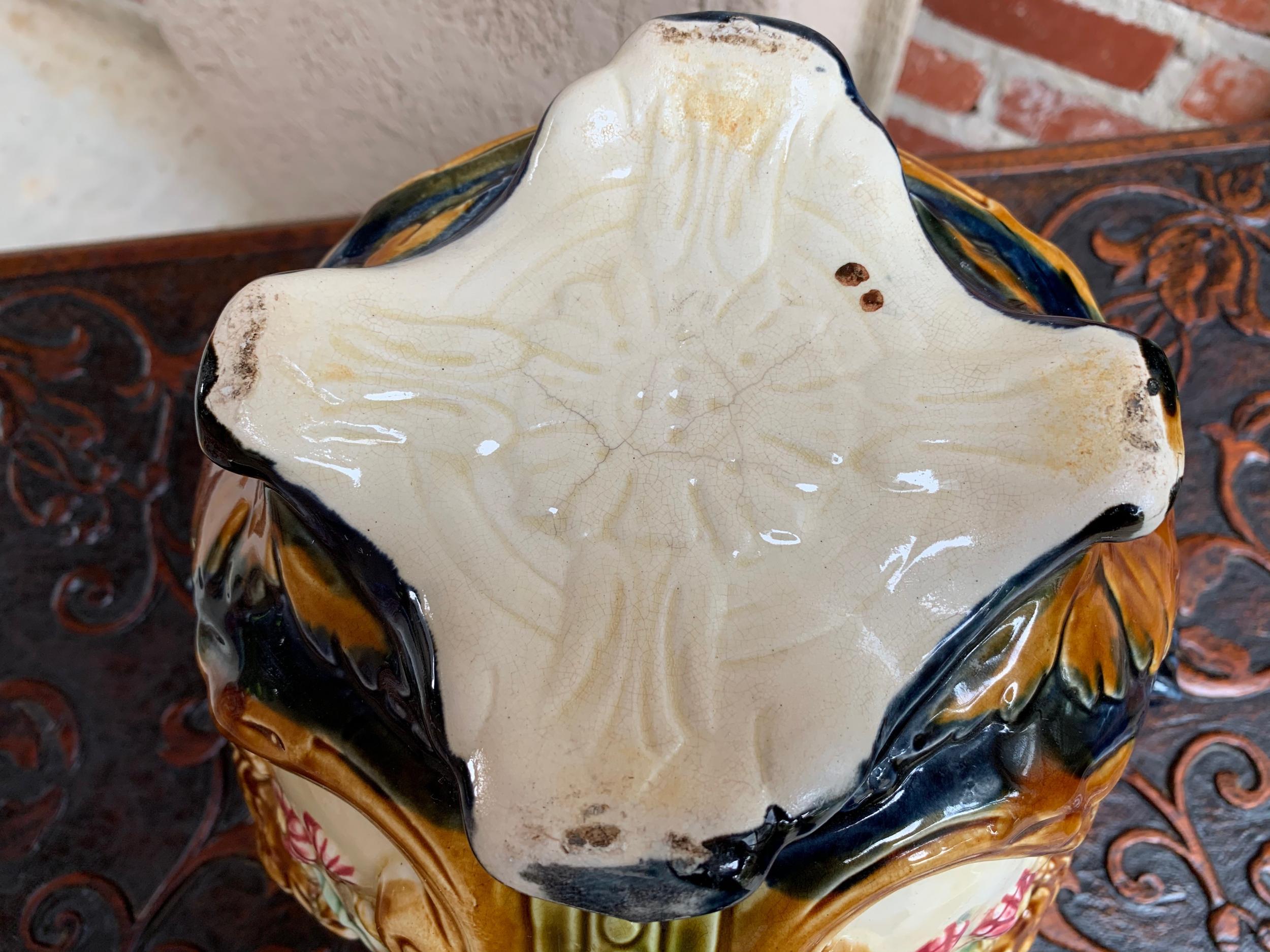 19th century French Majolica Cache Pot Planter Jardinière Lion Onnaing Barbotine 13