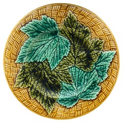 19th Century French Majolica Leaves Plate Sarreguemines