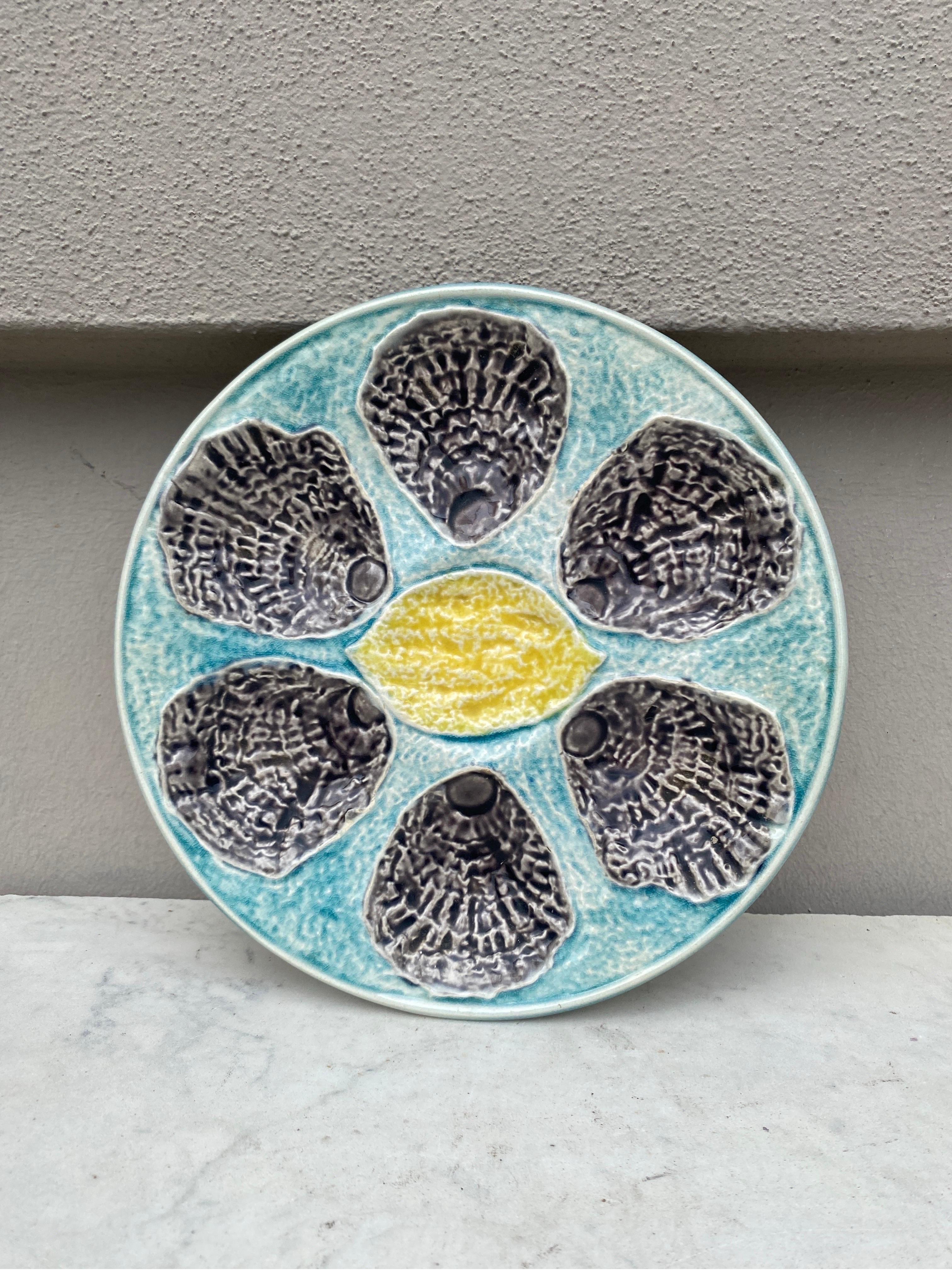 Late 19th Century 19th Century French Majolica Oyster Plate For Sale