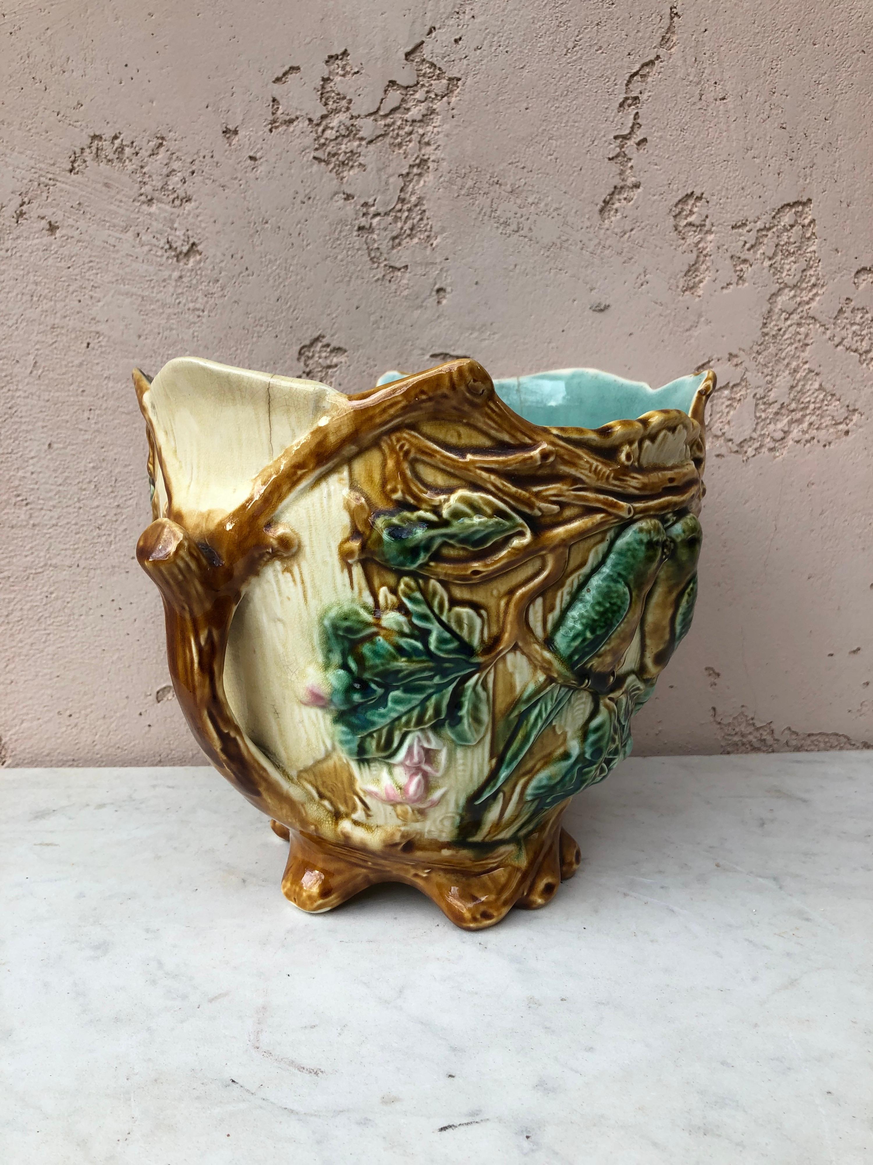 Art Nouveau 19th Century French Majolica Parakeets Cachepot Onnaing For Sale