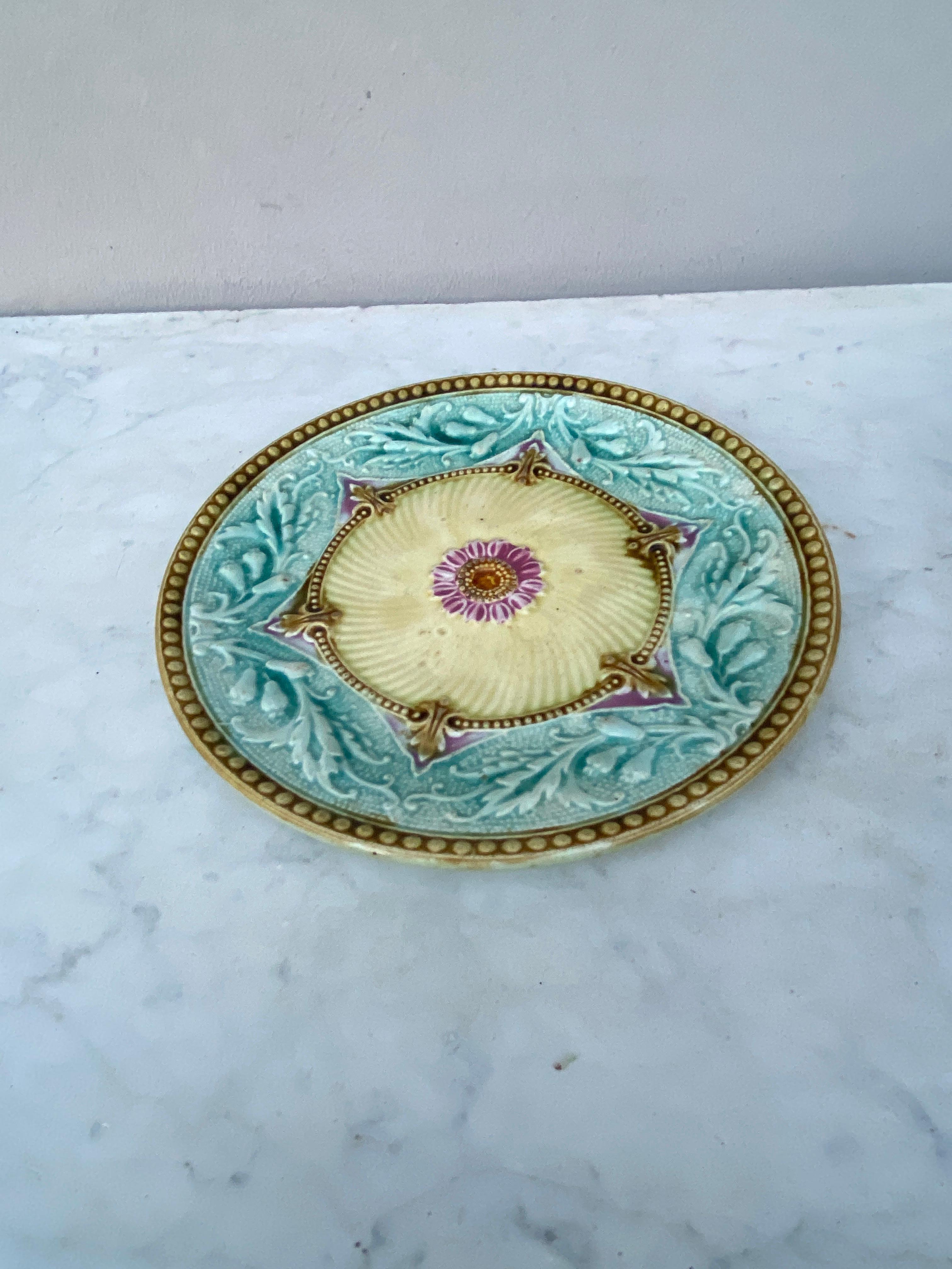 French Provincial 19th Century French Majolica Plate For Sale
