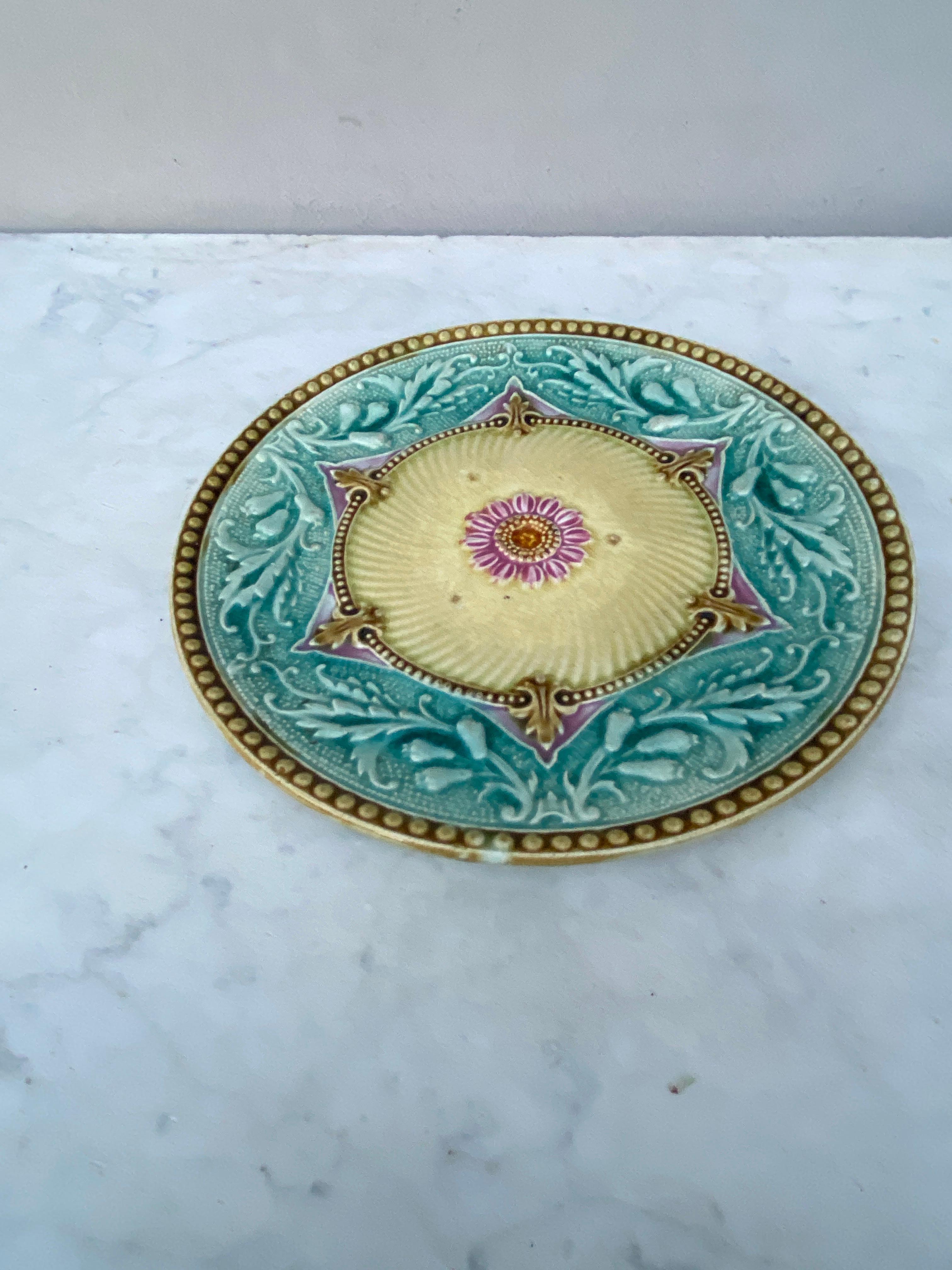 French Provincial 19th Century French Majolica Plate For Sale
