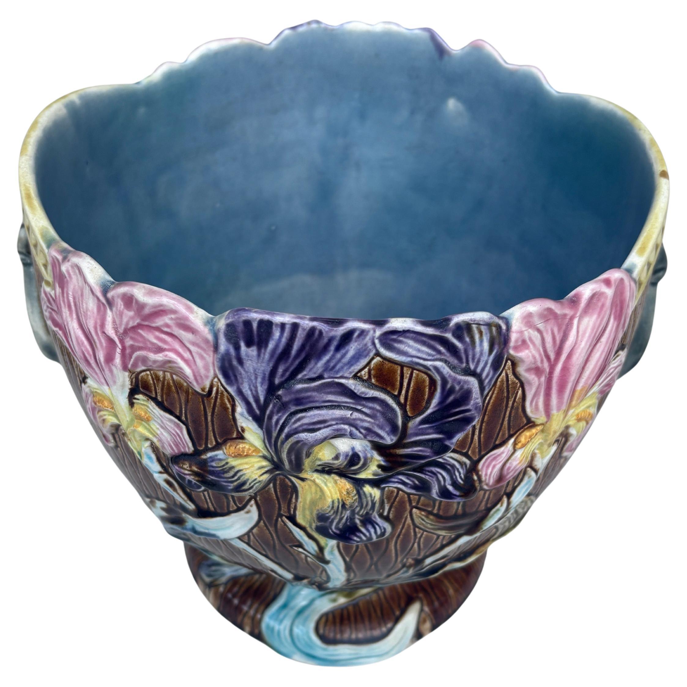 19th Century French Majolica Purple & Pink Iris Cache Pot In Good Condition For Sale In Austin, TX