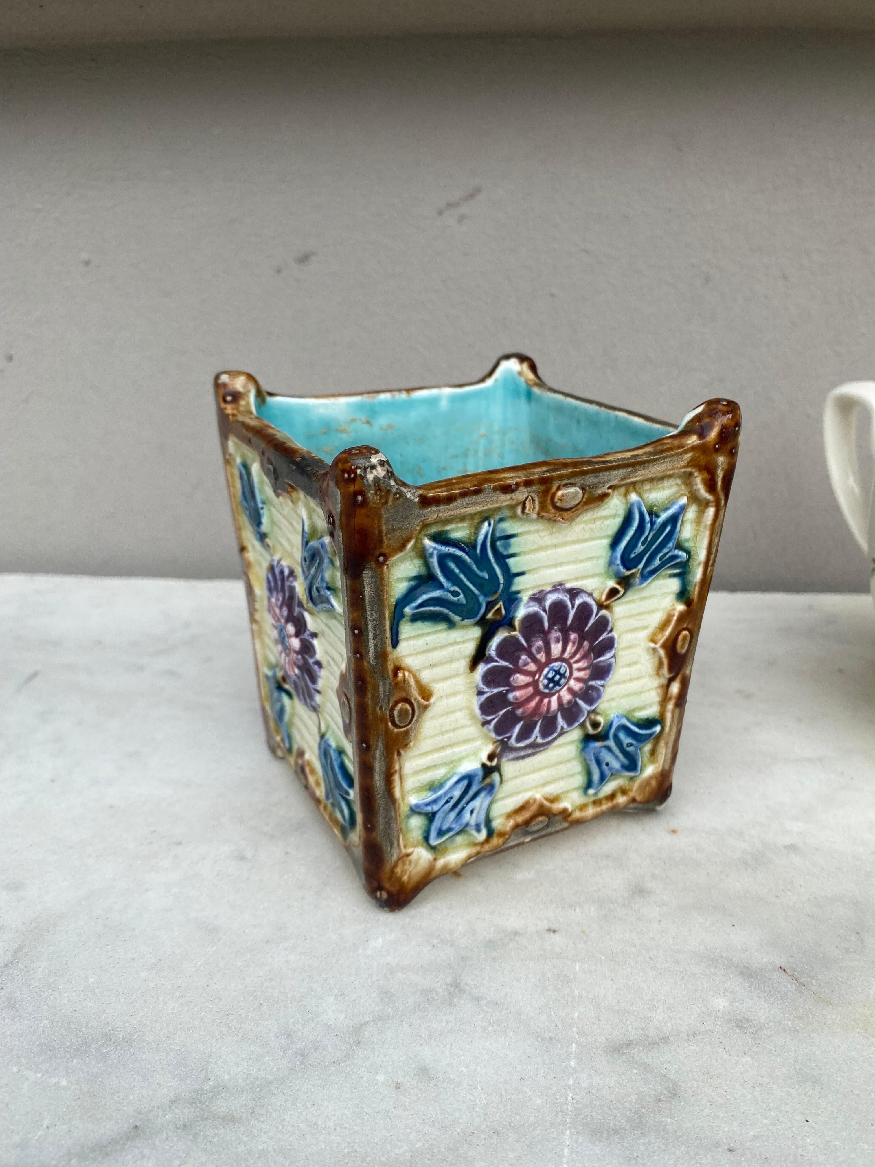 19th Century French Majolica Square Jardiniere Onnaing In Good Condition For Sale In Austin, TX