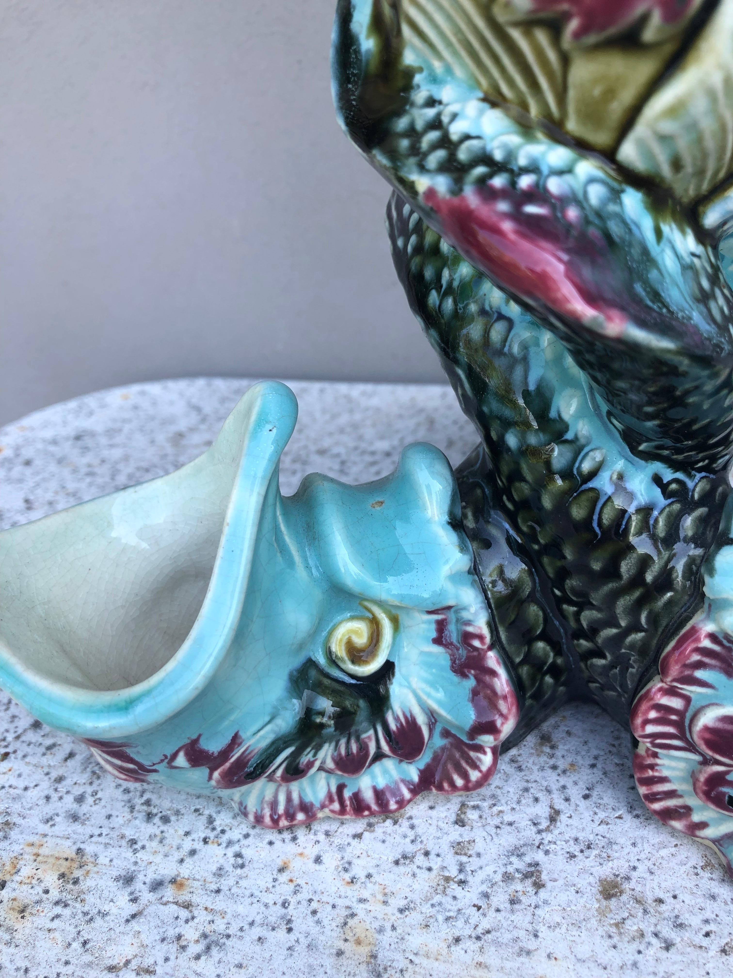 19th Century French Majolica Triple Fish Vase Fives Lille  In Good Condition In Austin, TX