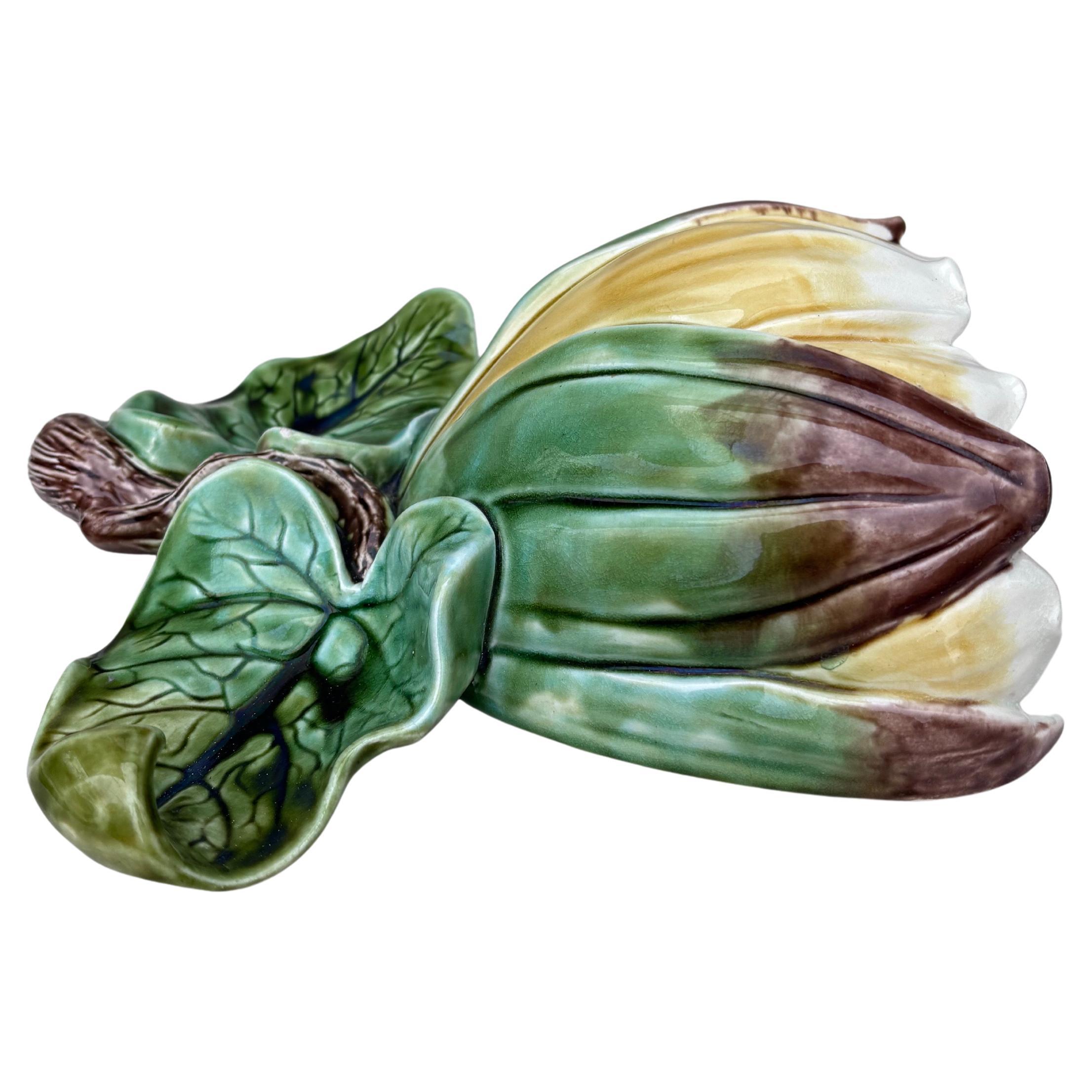 19th Century French Majolica Water Lily Wall Pocket In Good Condition For Sale In Austin, TX