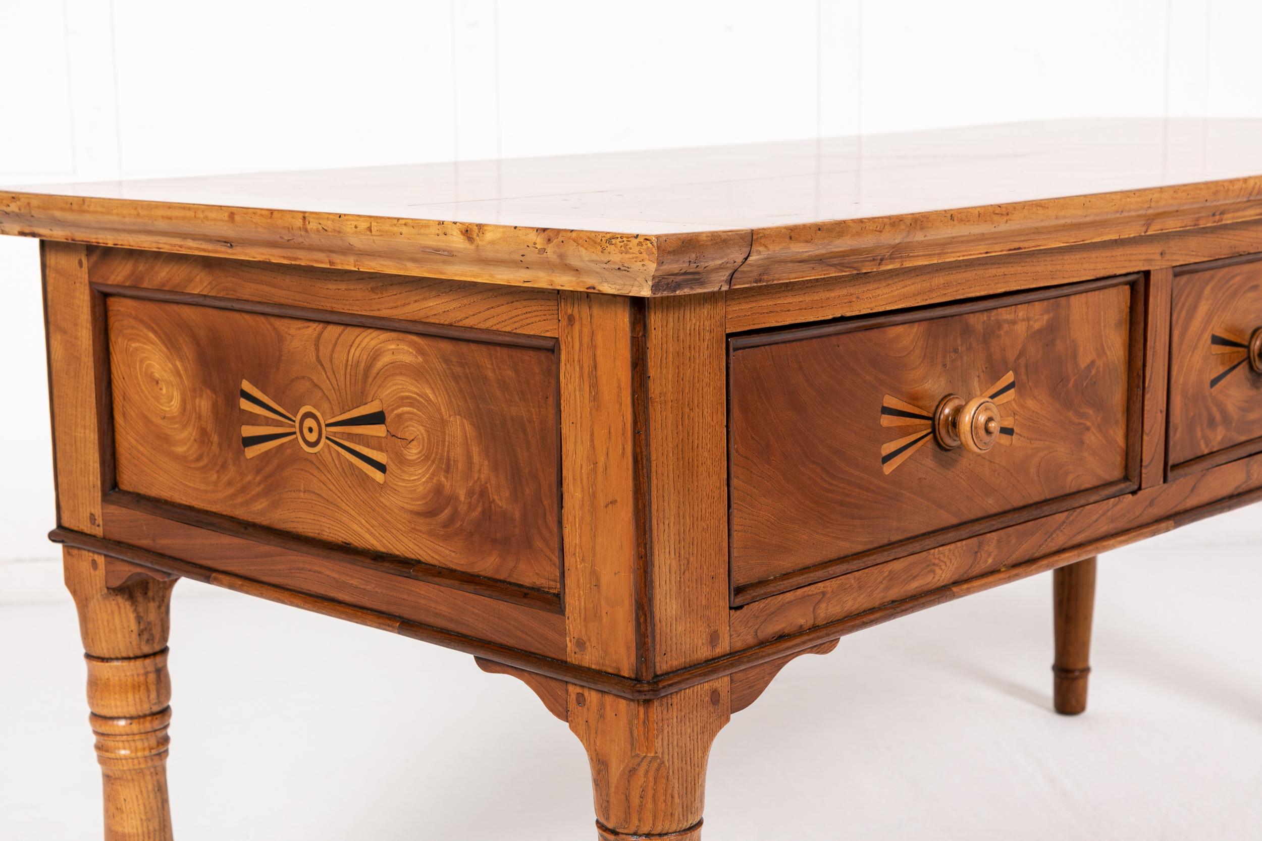 19th Century French Maple and Elm Table For Sale 3