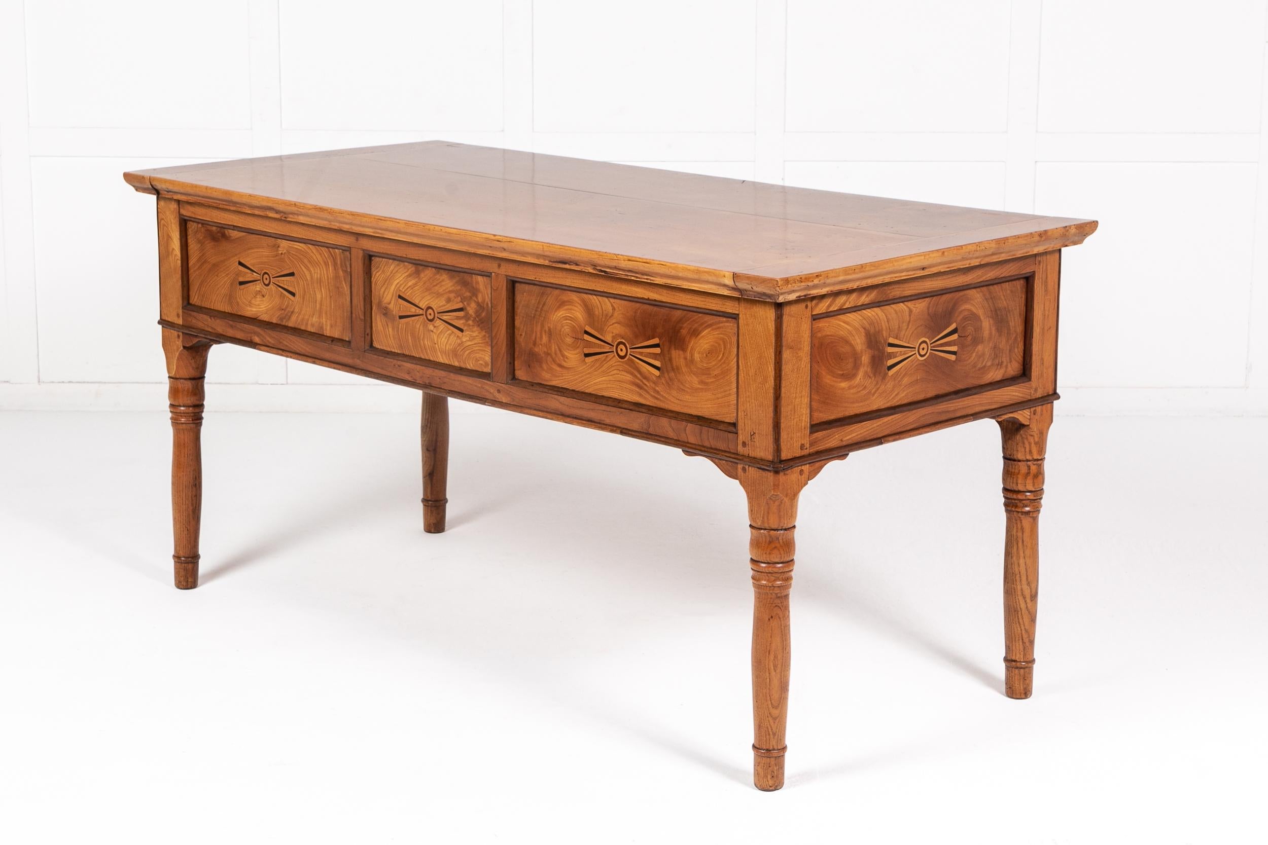 19th Century French Maple and Elm Table For Sale 5