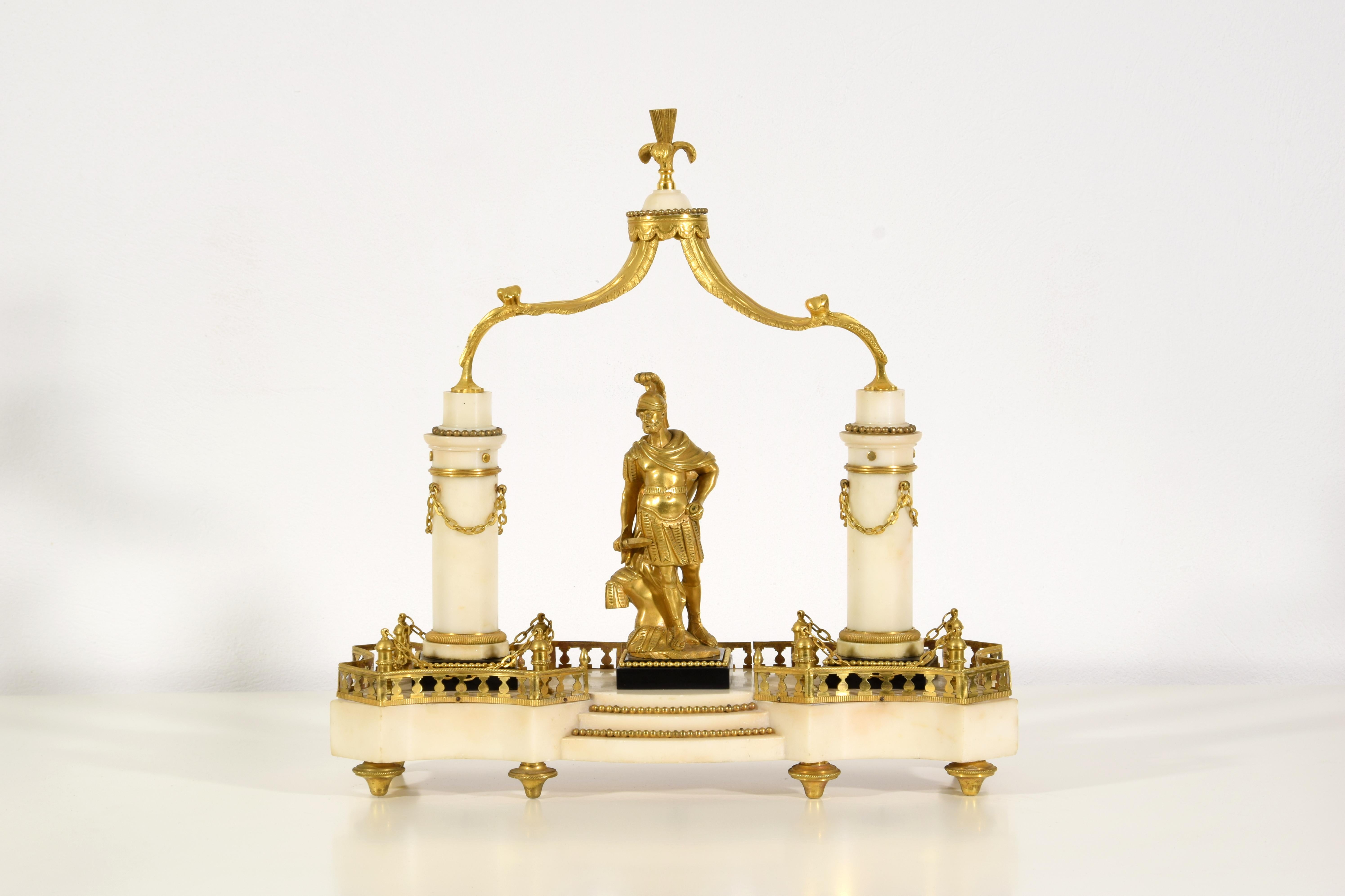 19th Century, French Marble and Gilt Bronze Centerpiece
This particular centerpiece was made, in white marble and finely chiseled gilded bronze, in France between the end of the eighteenth century and the beginning of the nineteenth century.
The