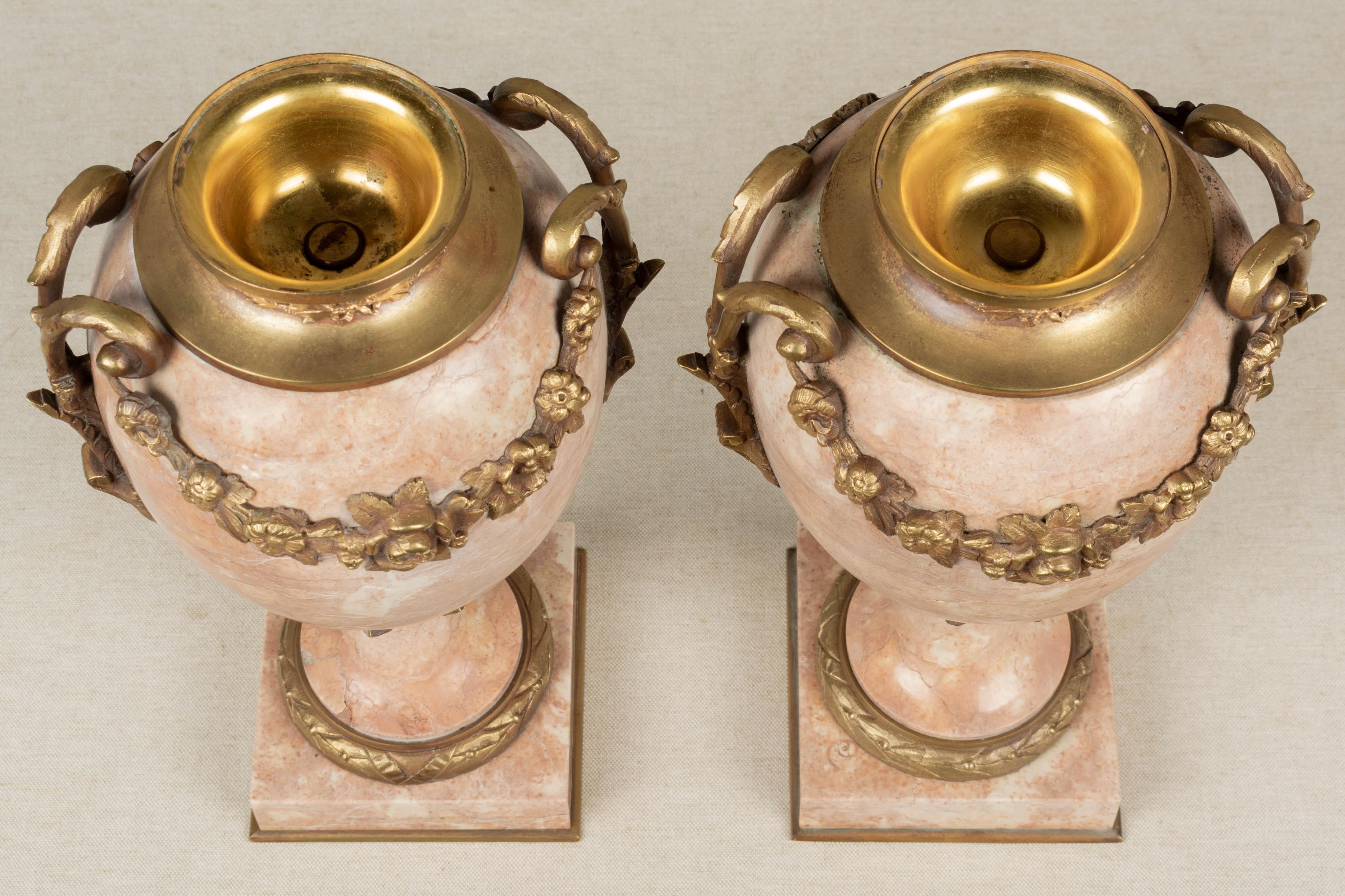 19th Century French Marble and Ormolu Cassolettes Pair For Sale 4