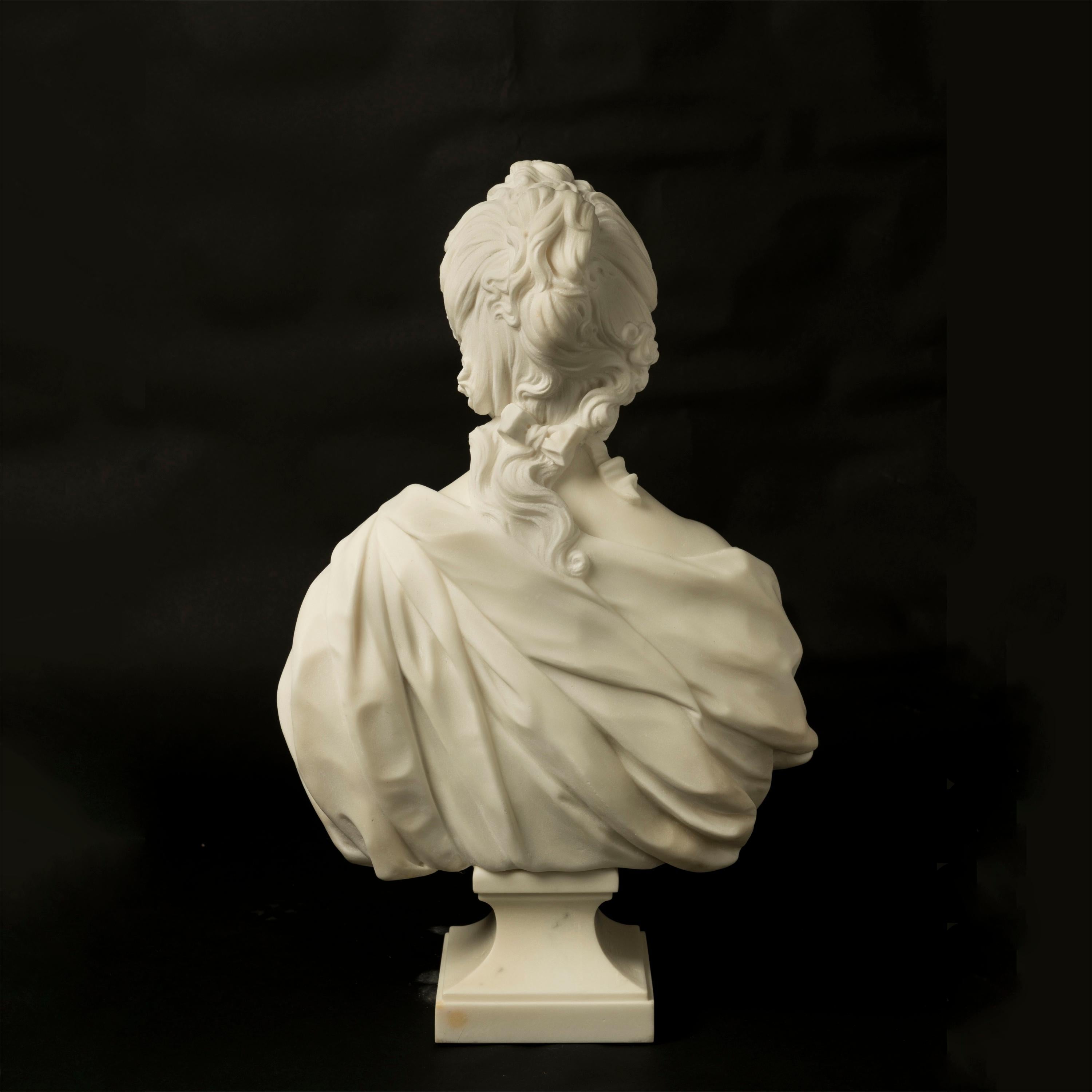 19th Century French Marble Bust of a Classical Lady For Sale 1
