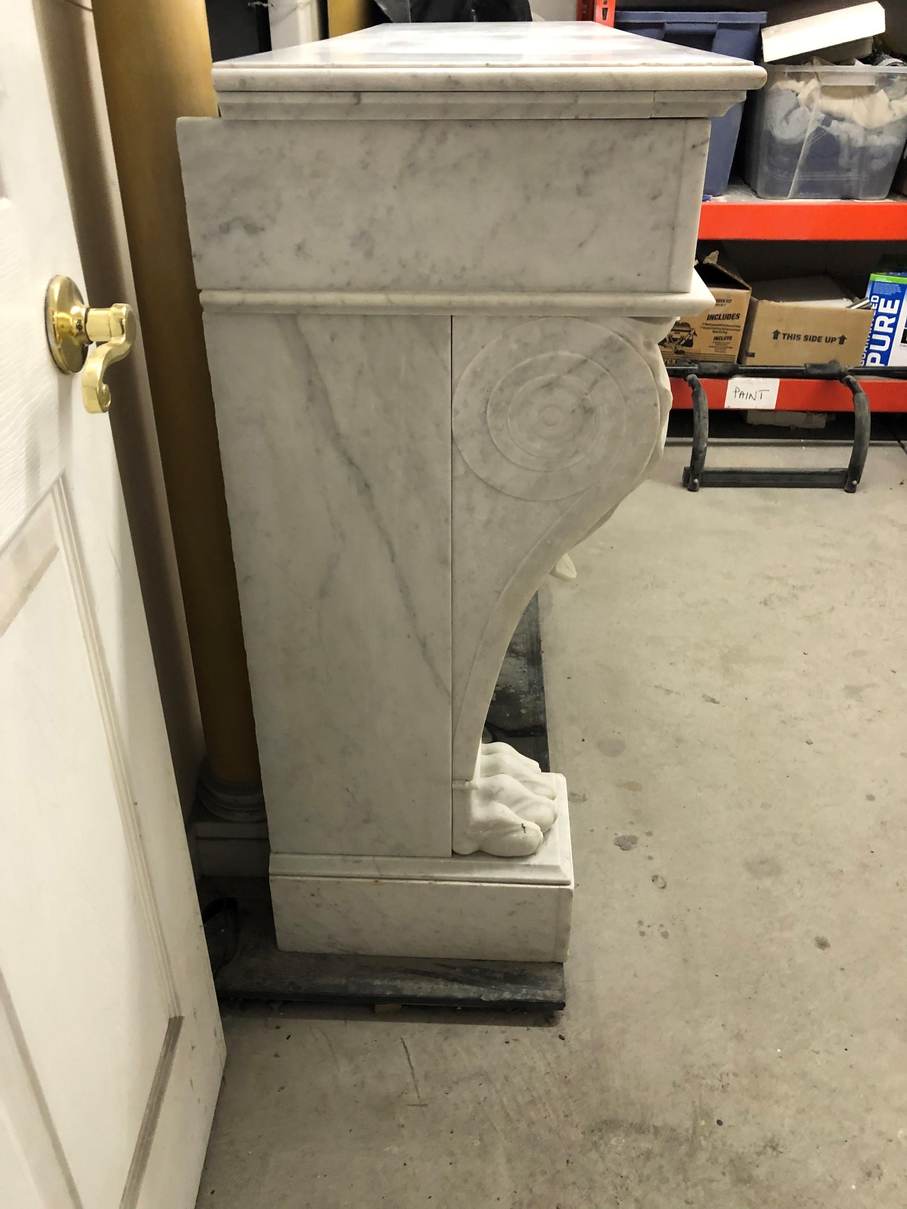 19th Century French Marble Mantle For Sale 1