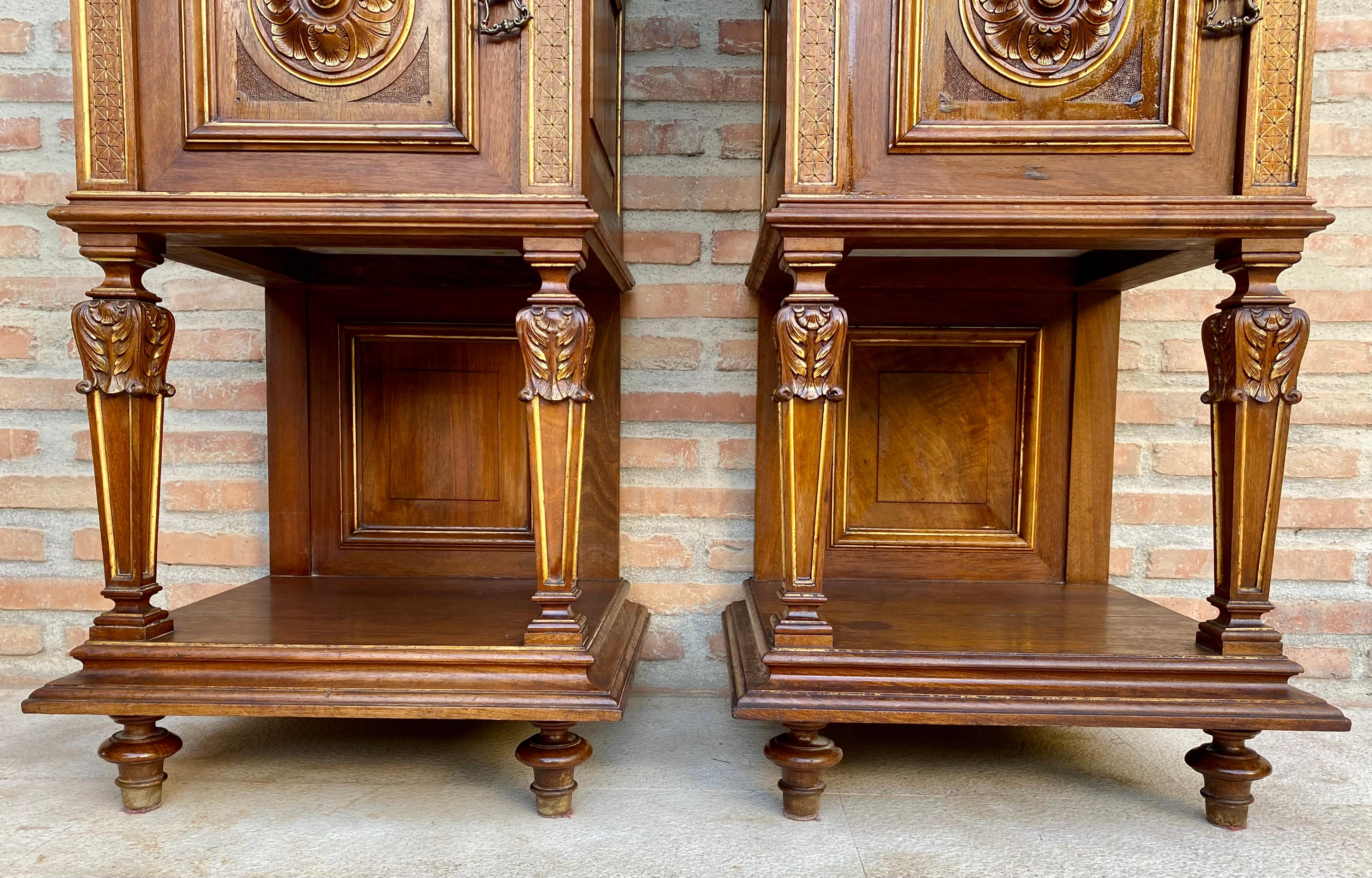 19th Century French Marble Top Bedside Tables, 1890s, Set of 2 For Sale 8