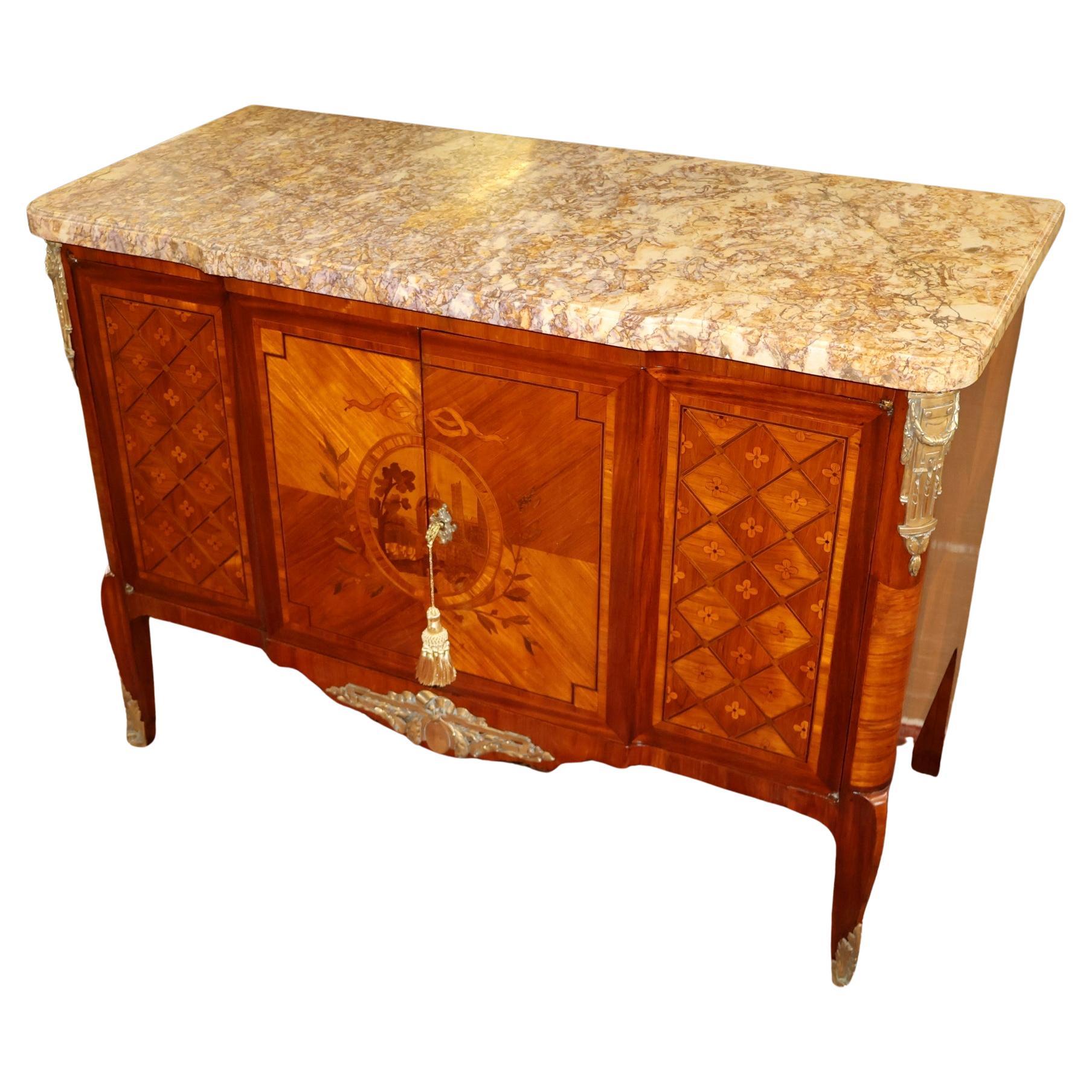 Commode à plateau de marbre incrusté du 19ème siècle par Henri Picard