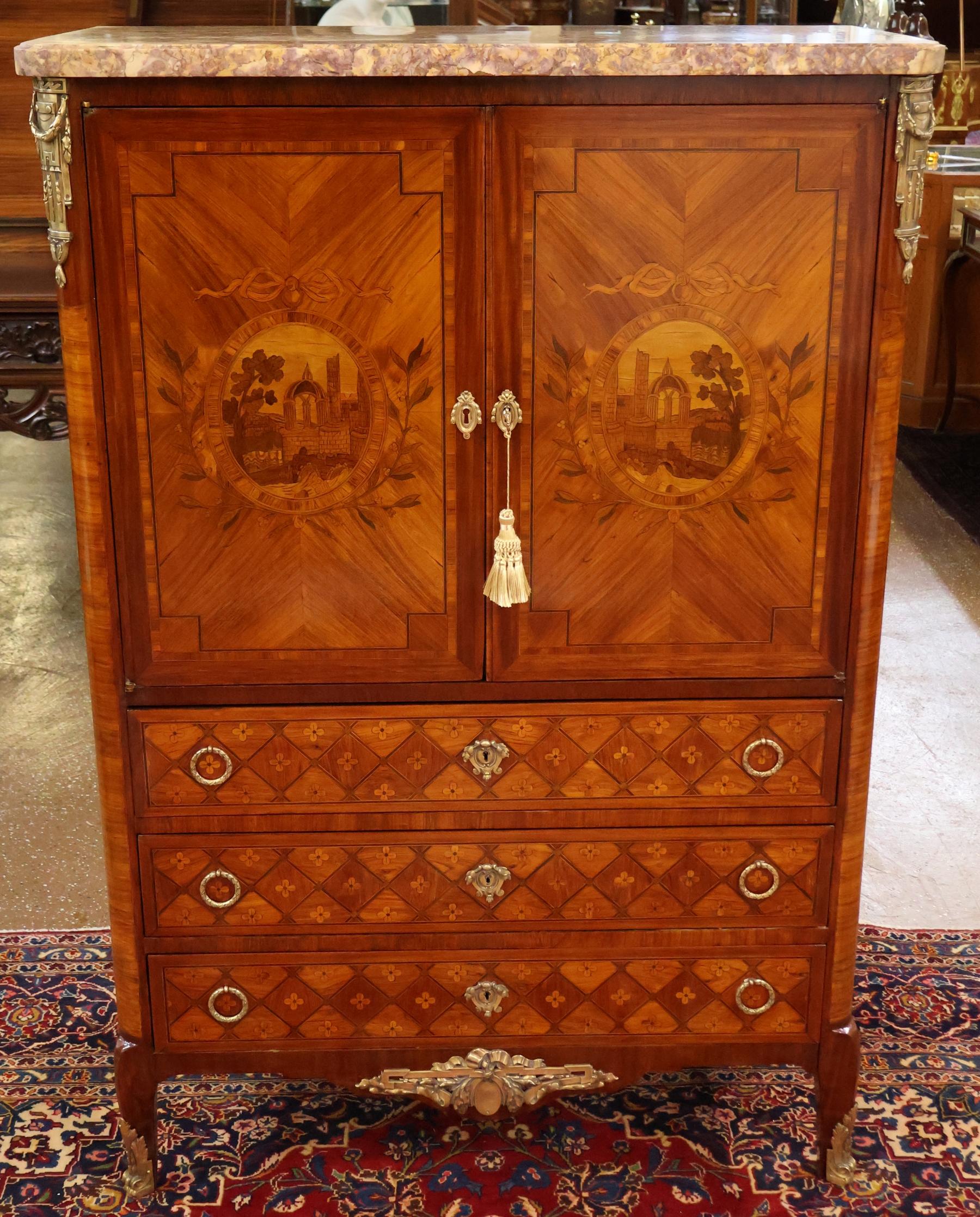 Louis XVI Commode à plateau en marqueterie de marbre du 19ème siècle par Henri Picard en vente