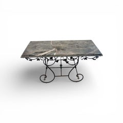 Console francese del XIX secolo in ferro con piano in marmo e decorazioni a grappolo d'uva