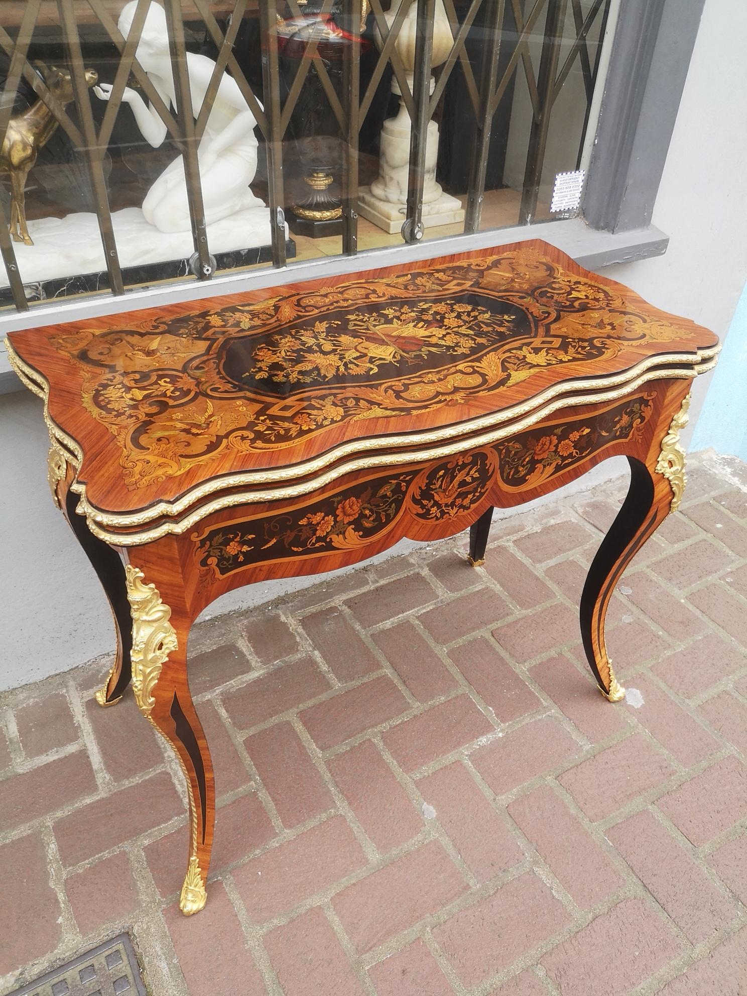 19th Century French Marquetry Card Table For Sale 1