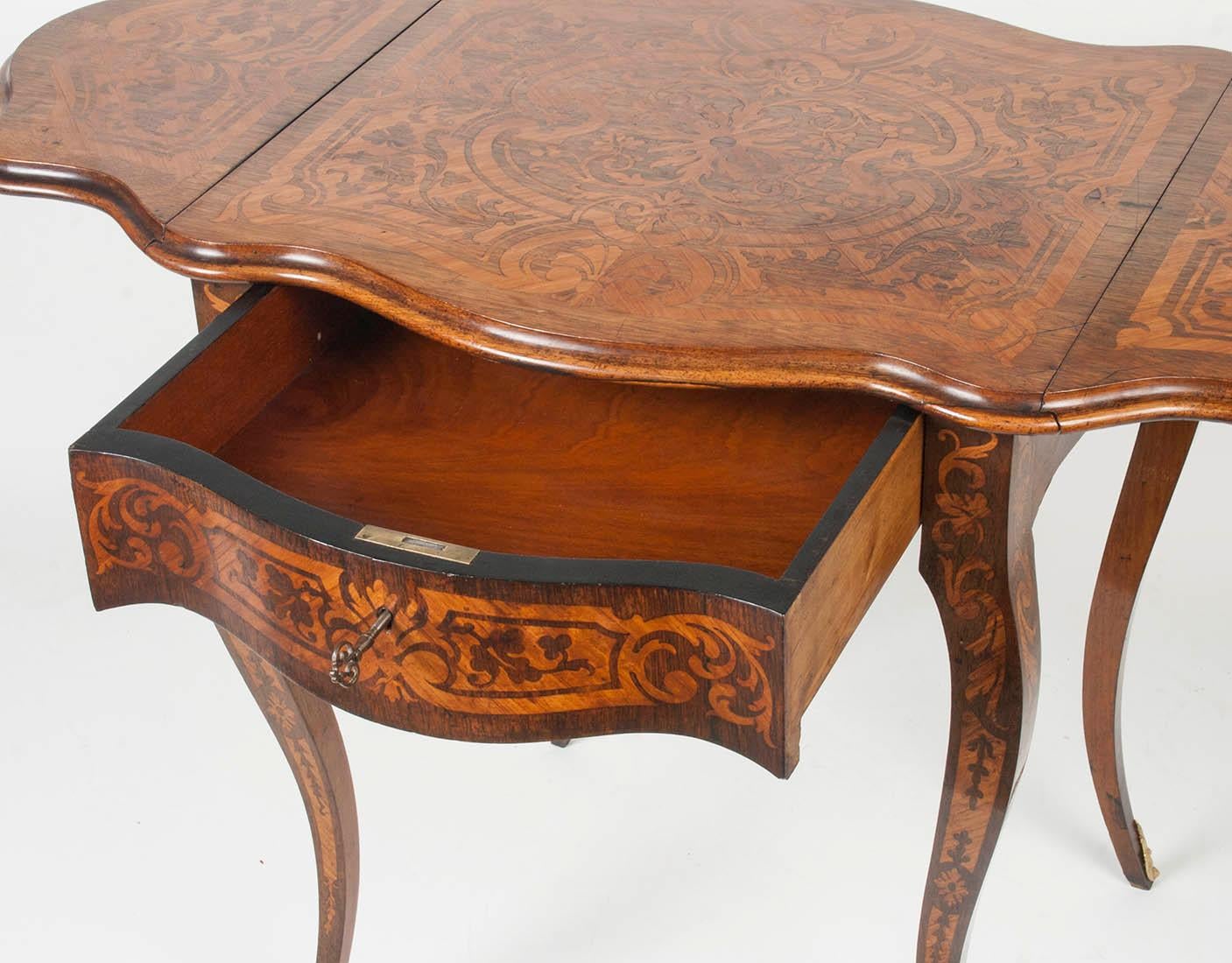 19th Century French Marquetry Drop-Leaf Table For Sale 5