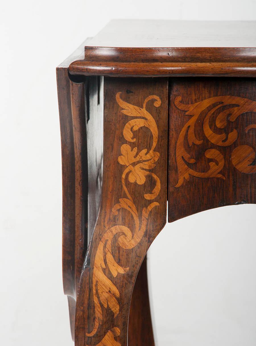 19th Century French Marquetry Drop-Leaf Table For Sale 10