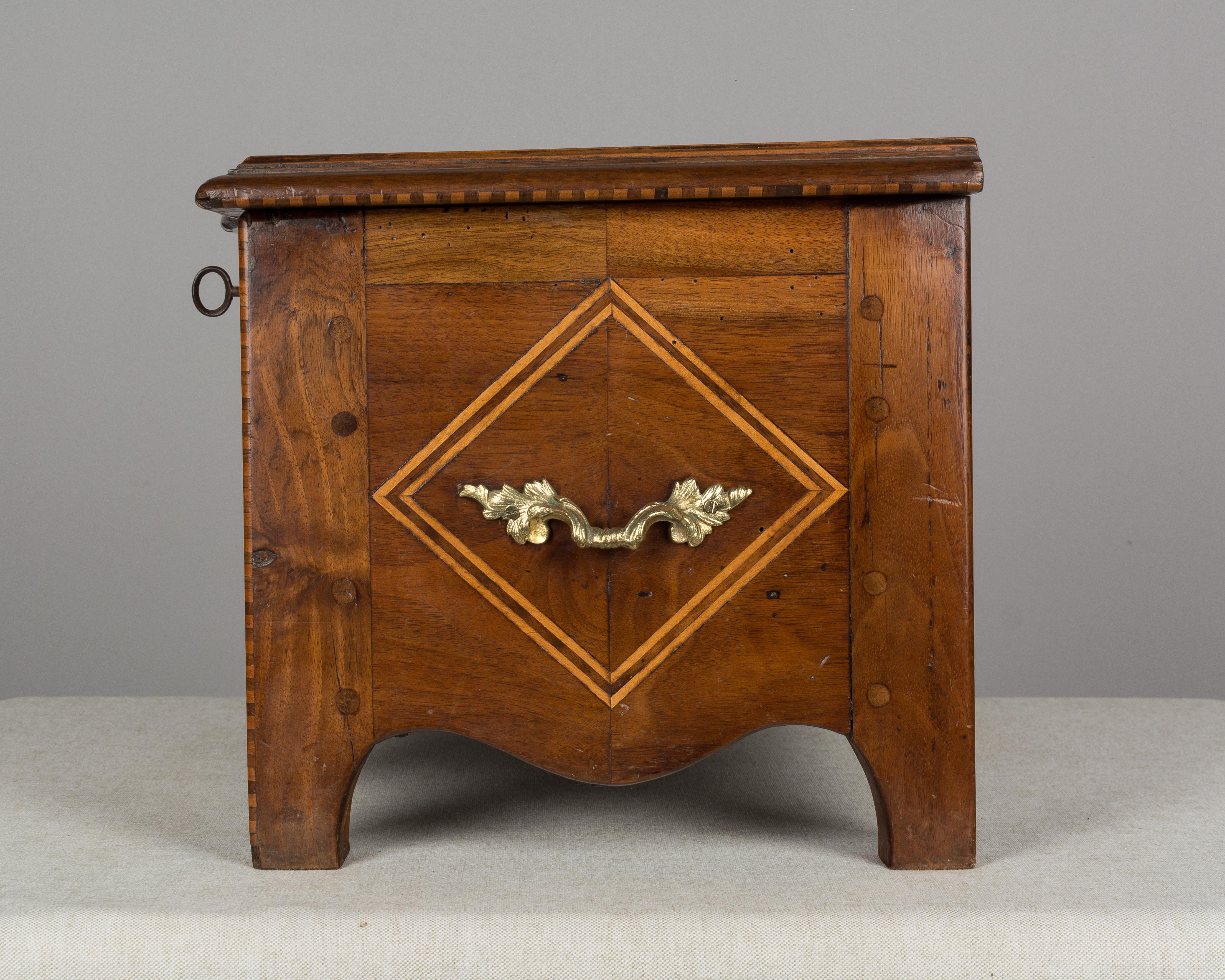 19th Century French  Miniature  Coffer Marquetry For Sale 1
