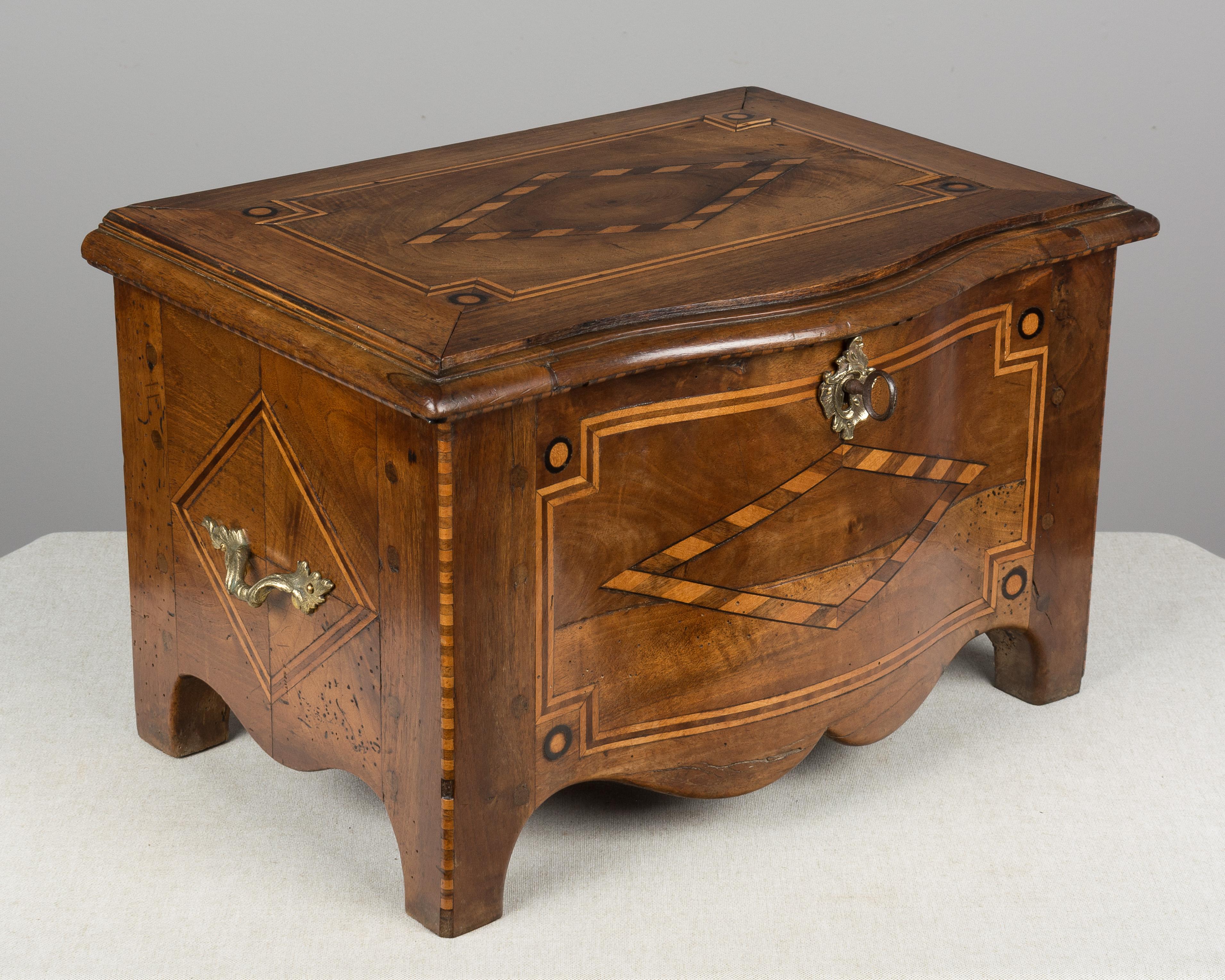 19th Century French  Miniature  Coffer Marquetry For Sale 2