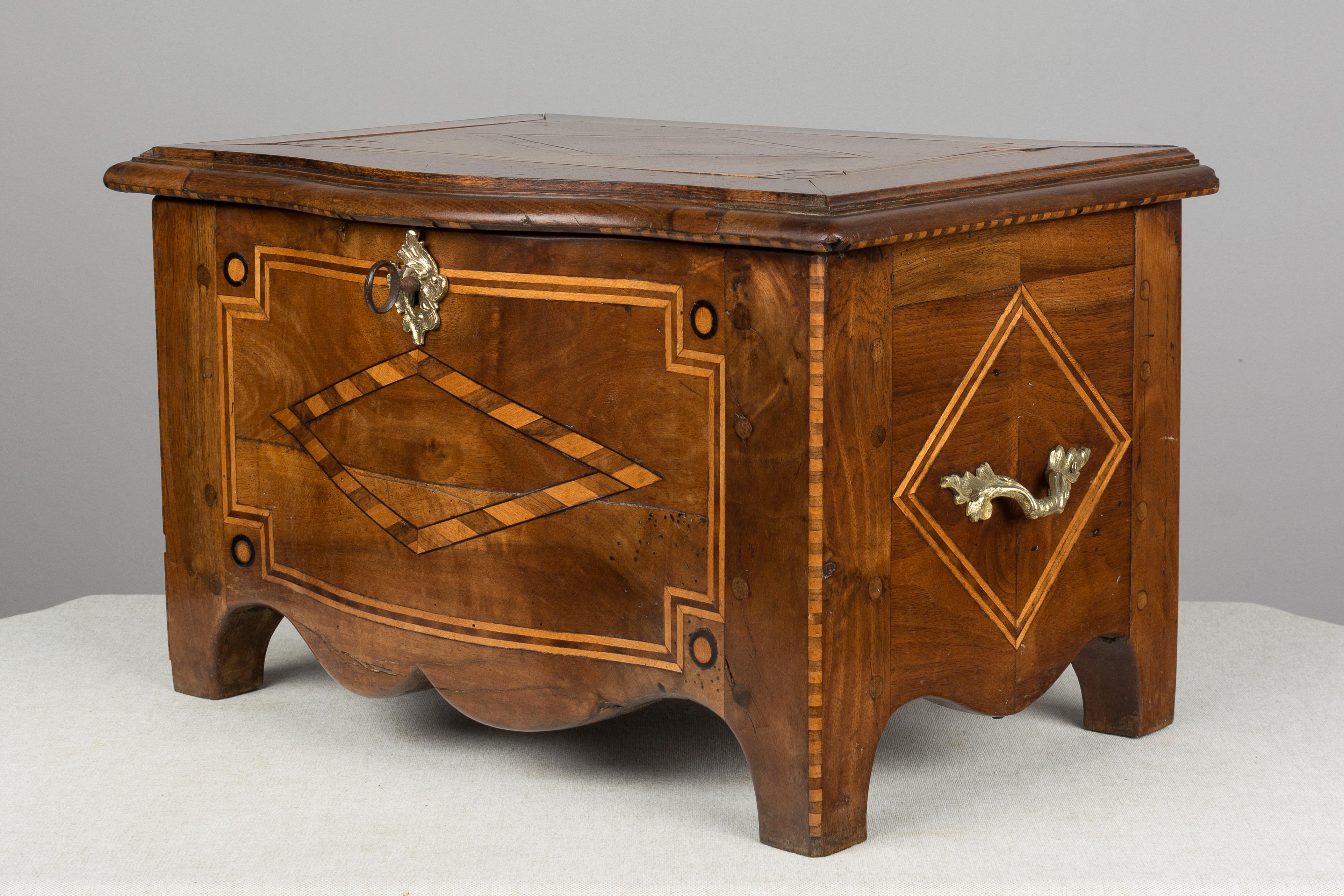 19th Century French  Miniature  Coffer Marquetry For Sale 4