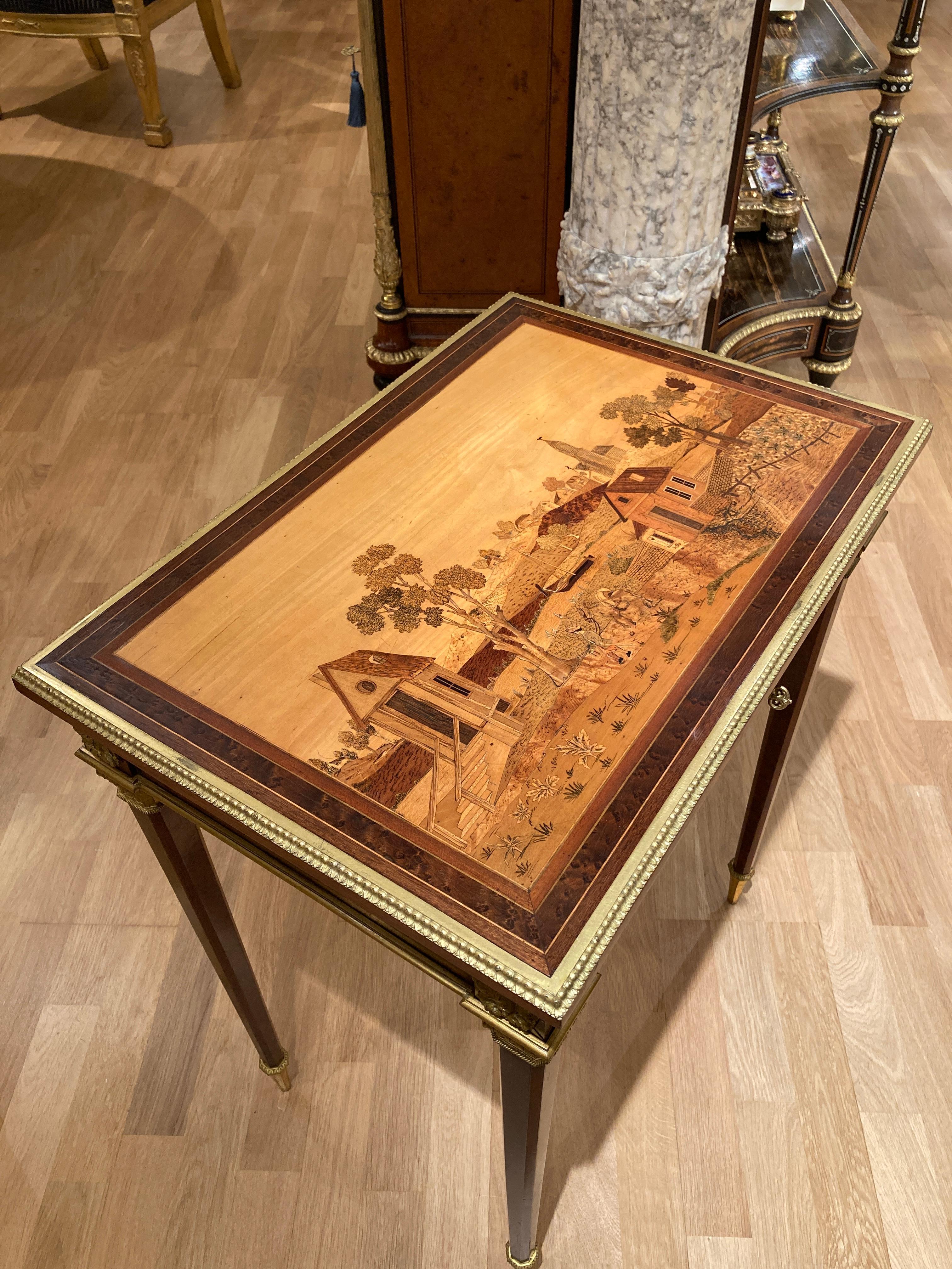 Bronze doré Table d'appoint en marqueterie française représentant un paysage en bois spécimen, XIXe siècle en vente