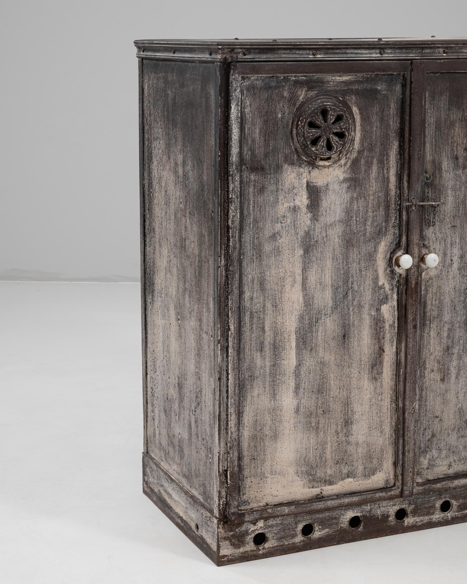 Buffet francese in metallo del XIX secolo in vendita 5