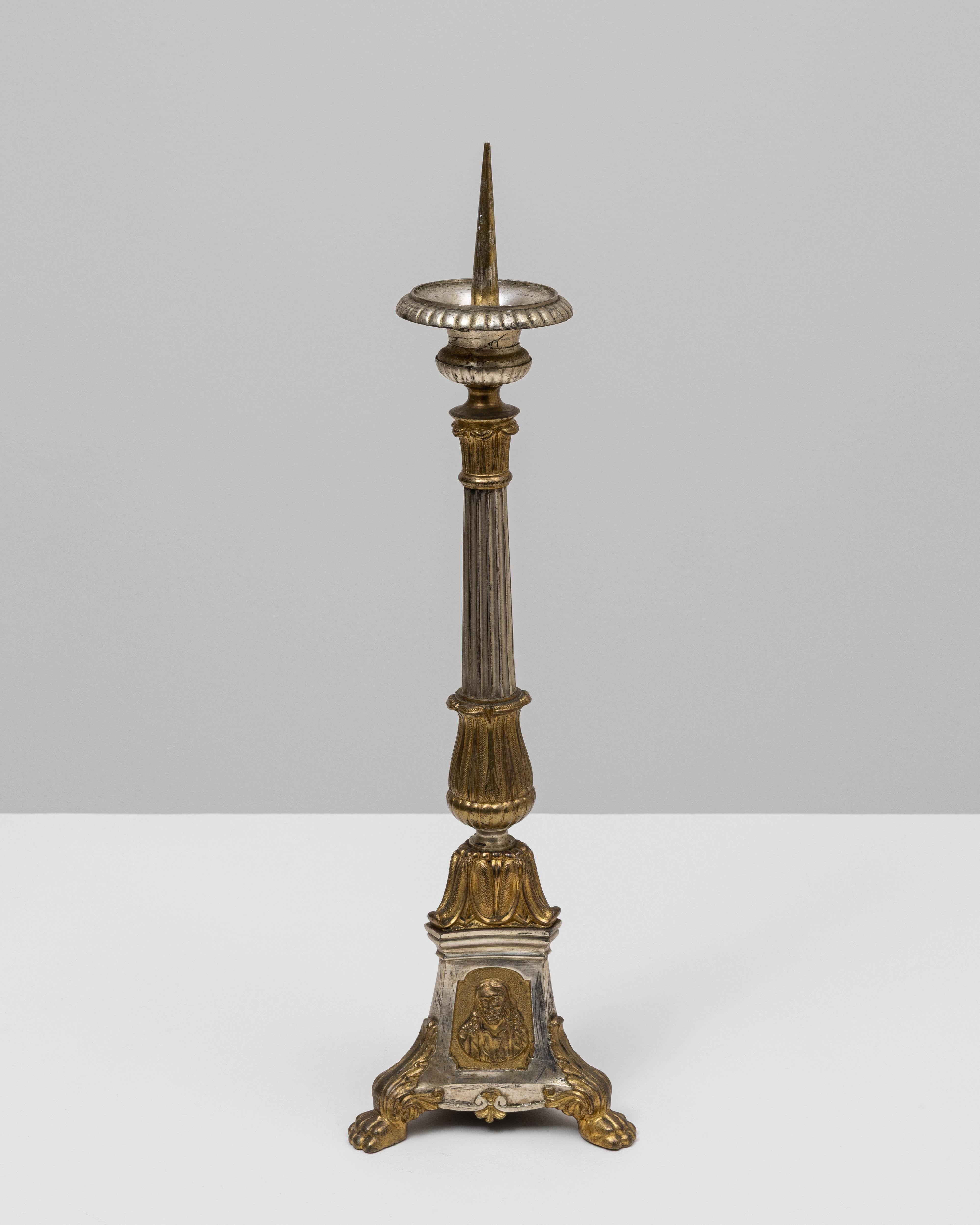 Metallo Candeliere francese in metallo del XIX secolo in vendita