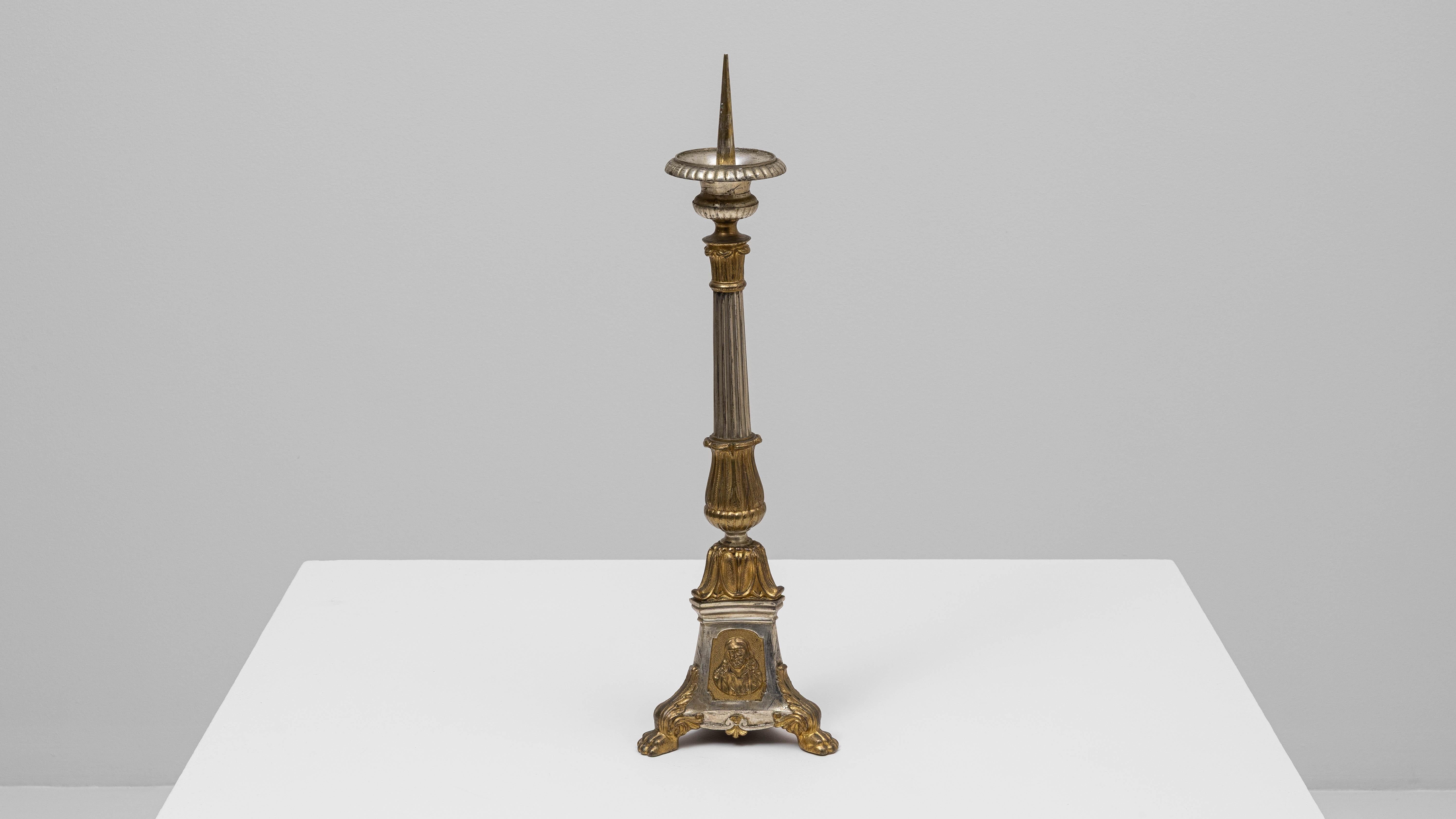 Candeliere francese in metallo del XIX secolo in vendita 1