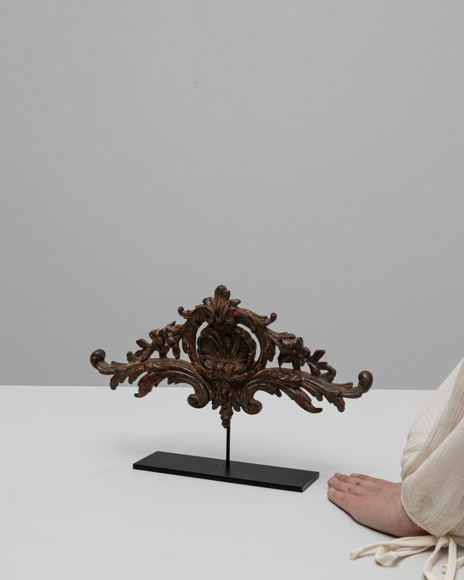 Metallo Decorazione francese del XIX secolo in metallo su supporto in vendita