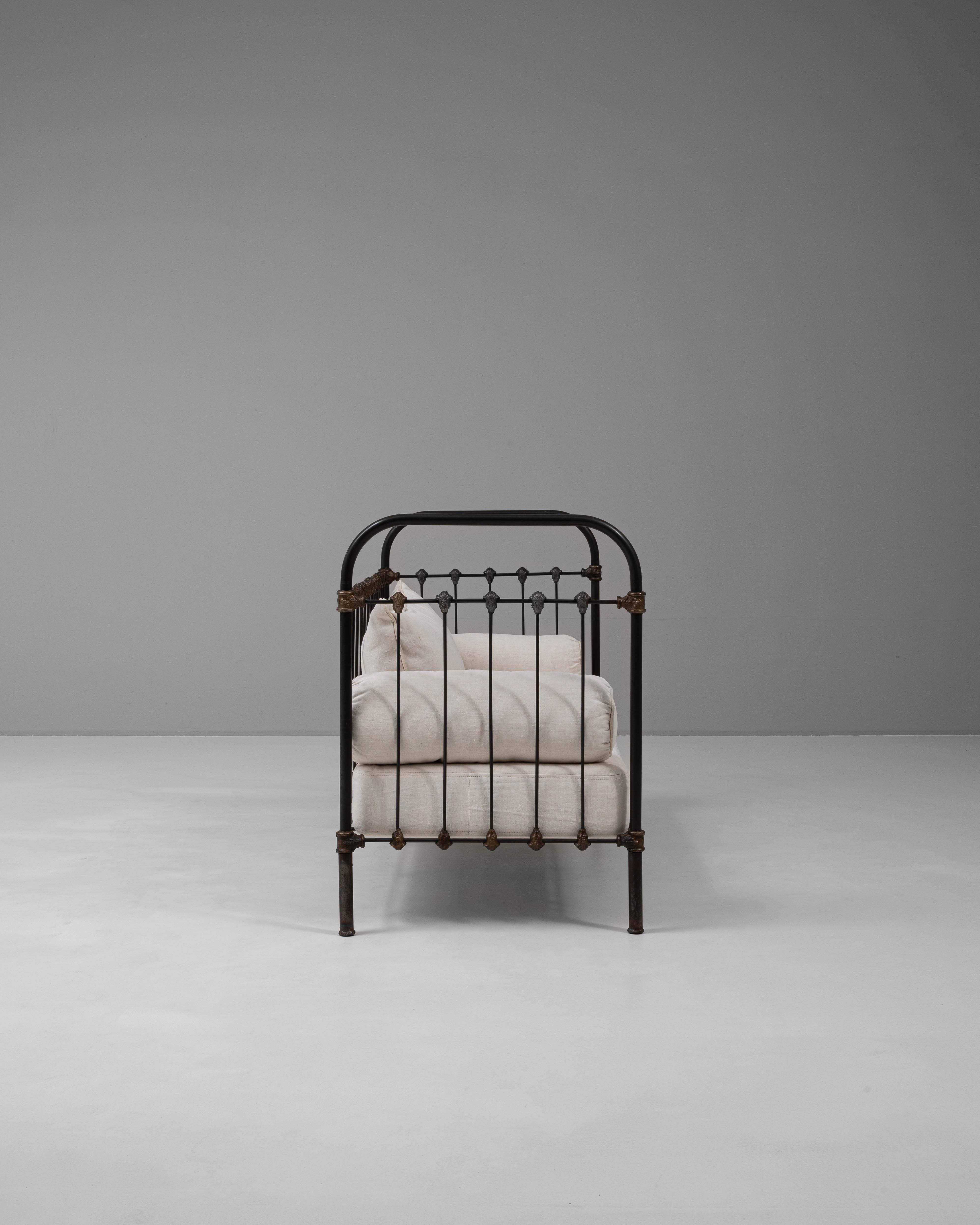 19th Century French Metal & Upholstered Daybed 1