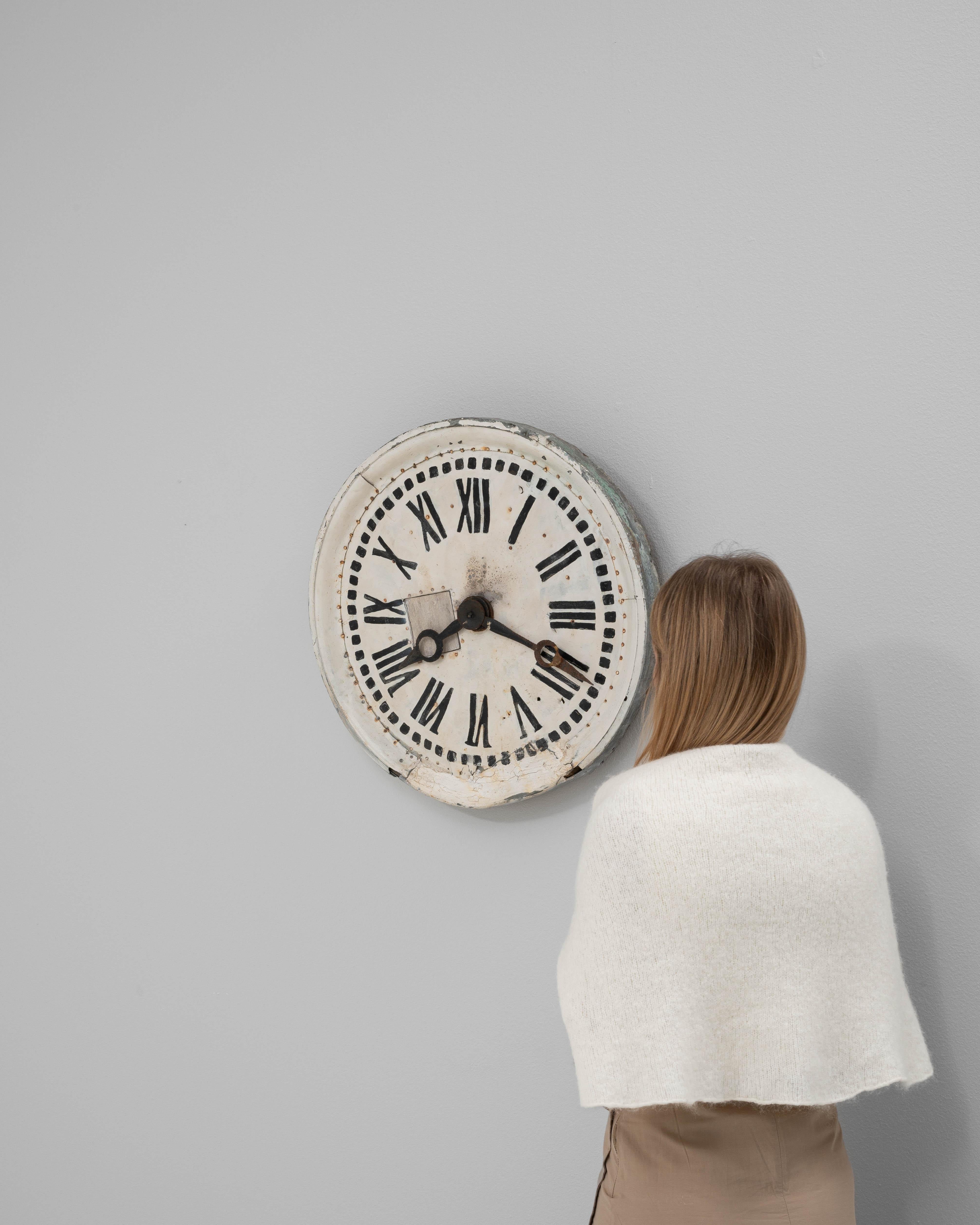 19th Century French Metal & Wooden Wall Clock (Metall) im Angebot