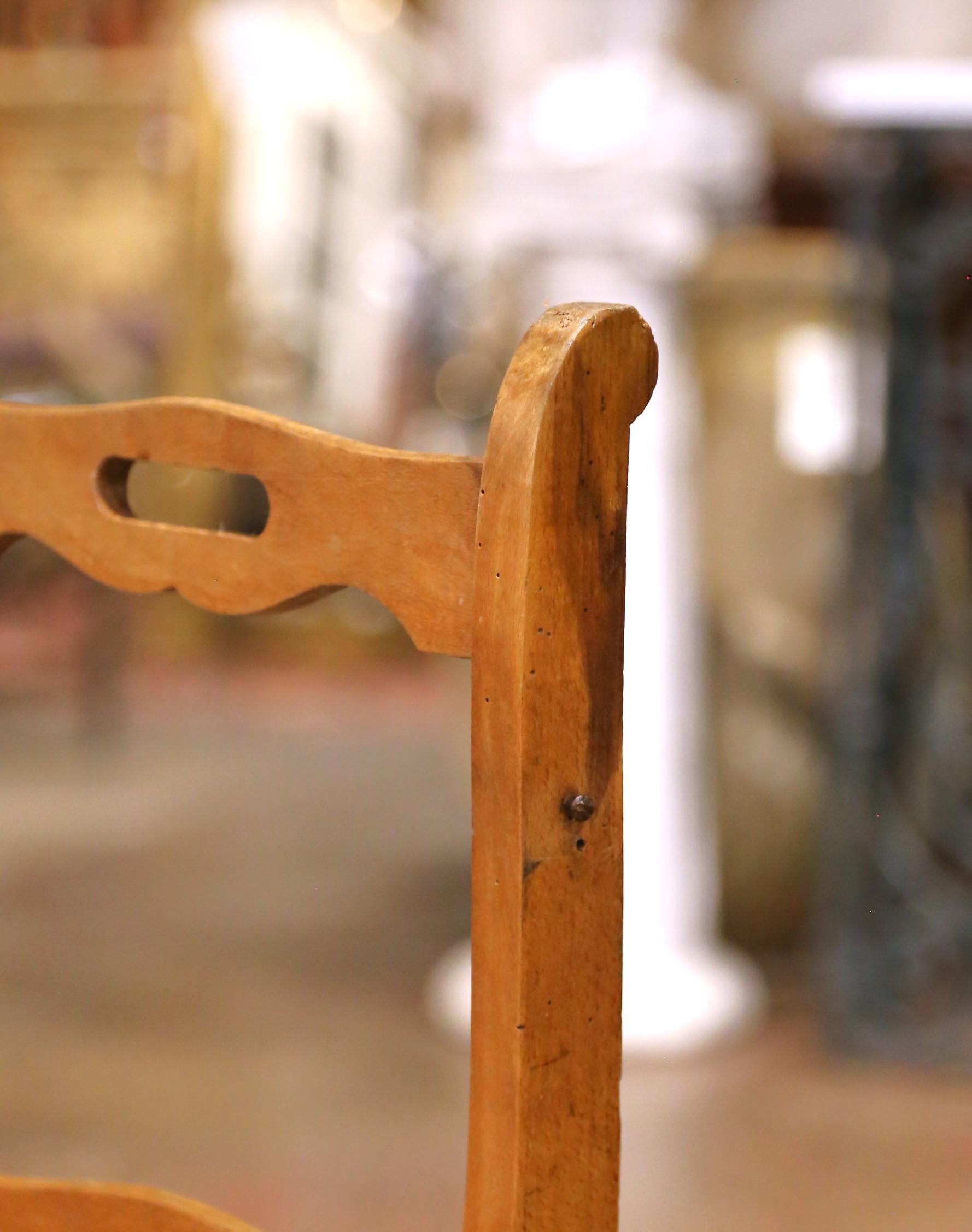 19th Century French Metamorphic Beech Ladder Chair with Four Steps For Sale 2