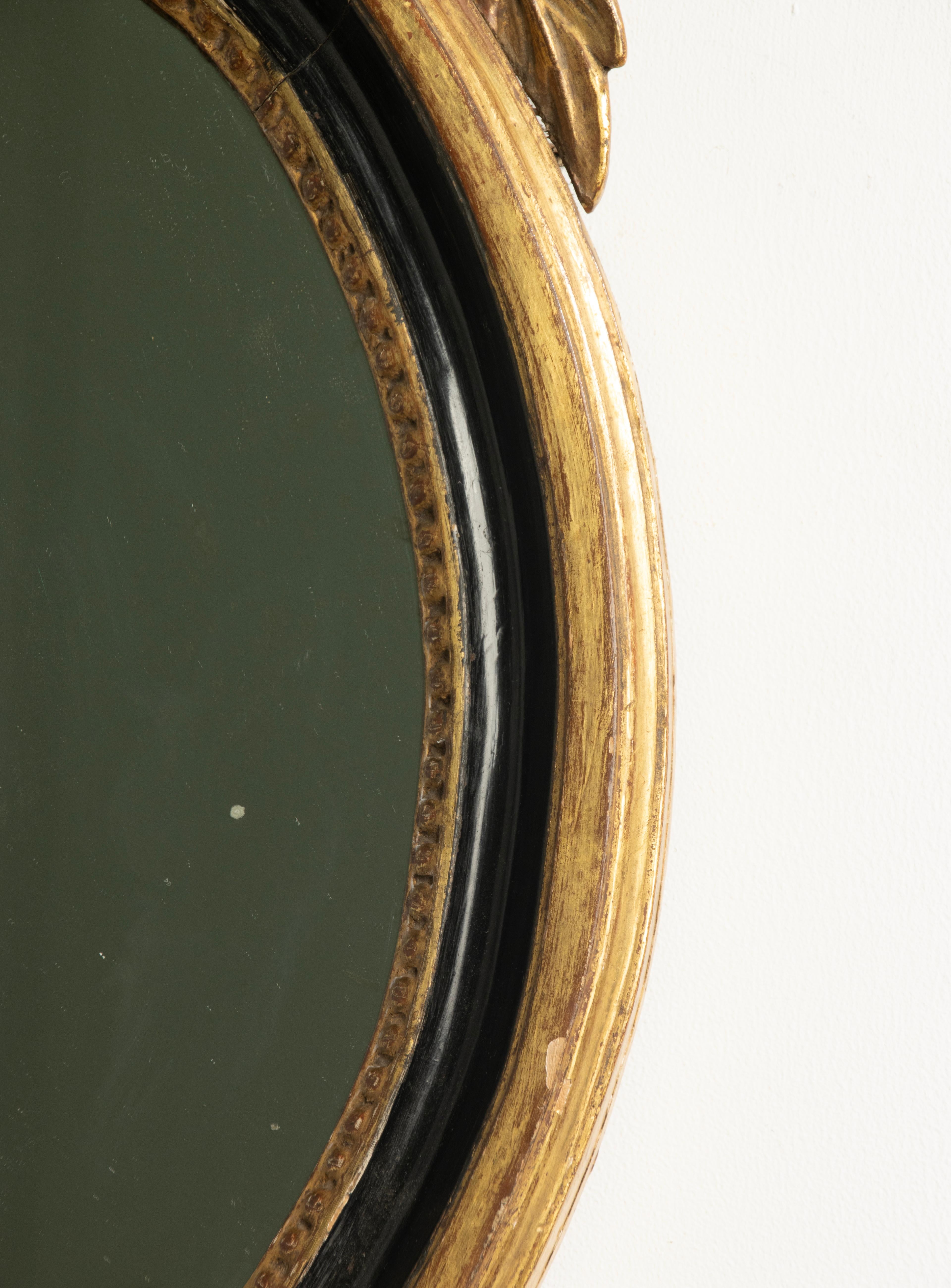 Miroir français du 19ème siècle, style Empire, doré en vente 2
