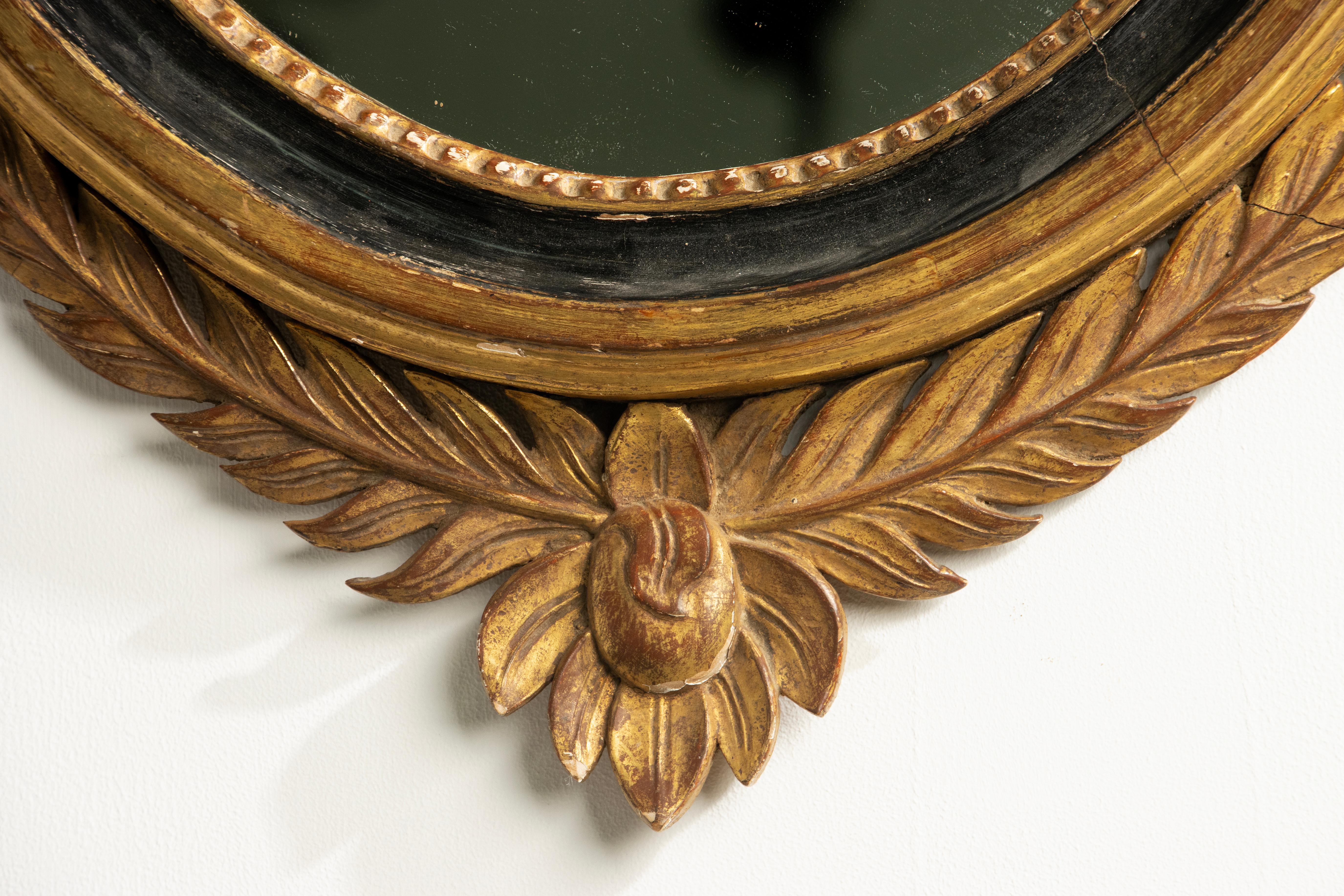 Miroir français du 19ème siècle, style Empire, doré en vente 3