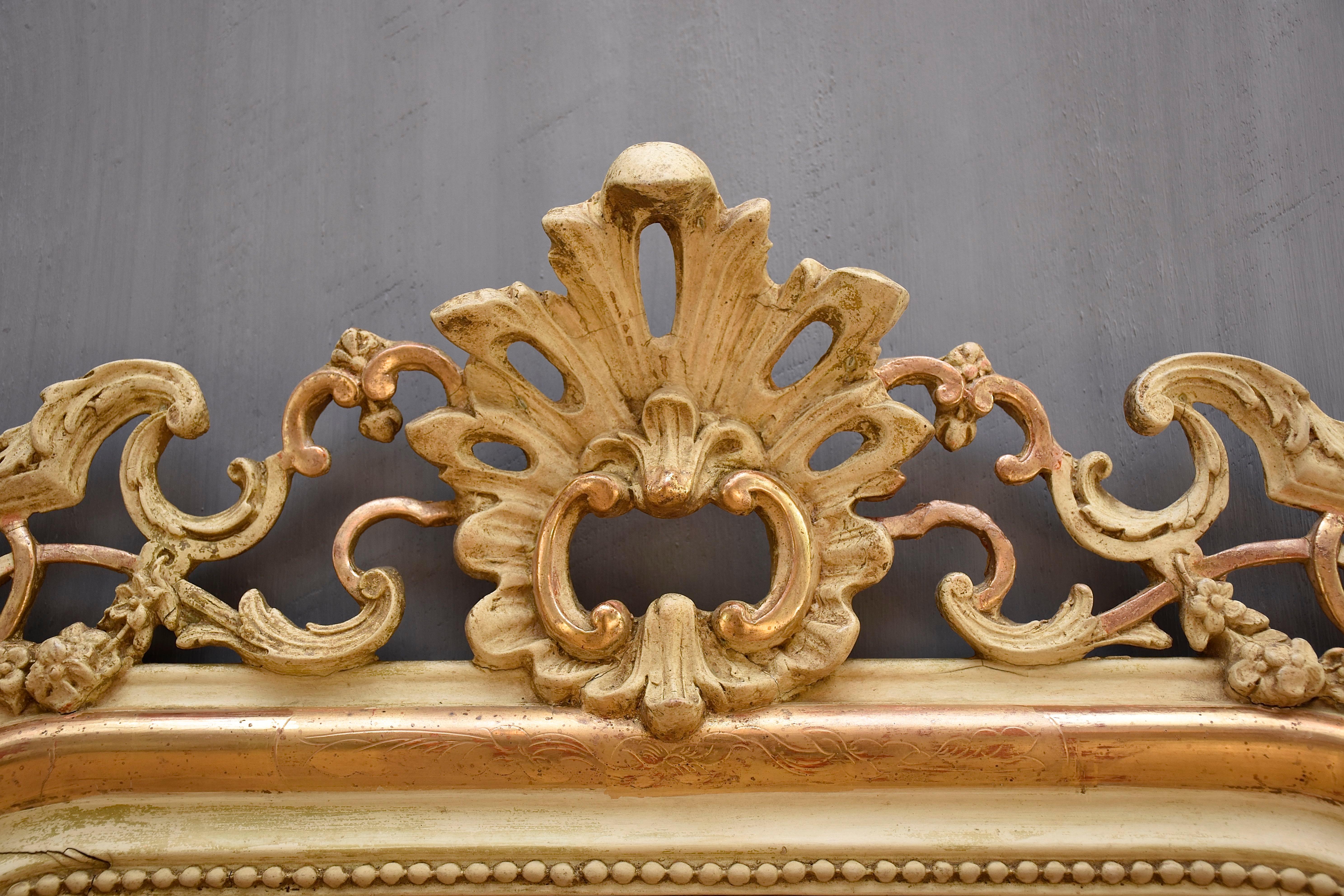 19th century French mirror Louis-Philippe with a crest For Sale 4