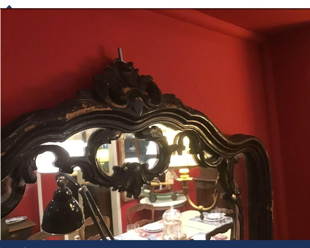 19th Century French Mirror with Black Lacquered Wood Frame from 1890s In Good Condition In Florence, IT