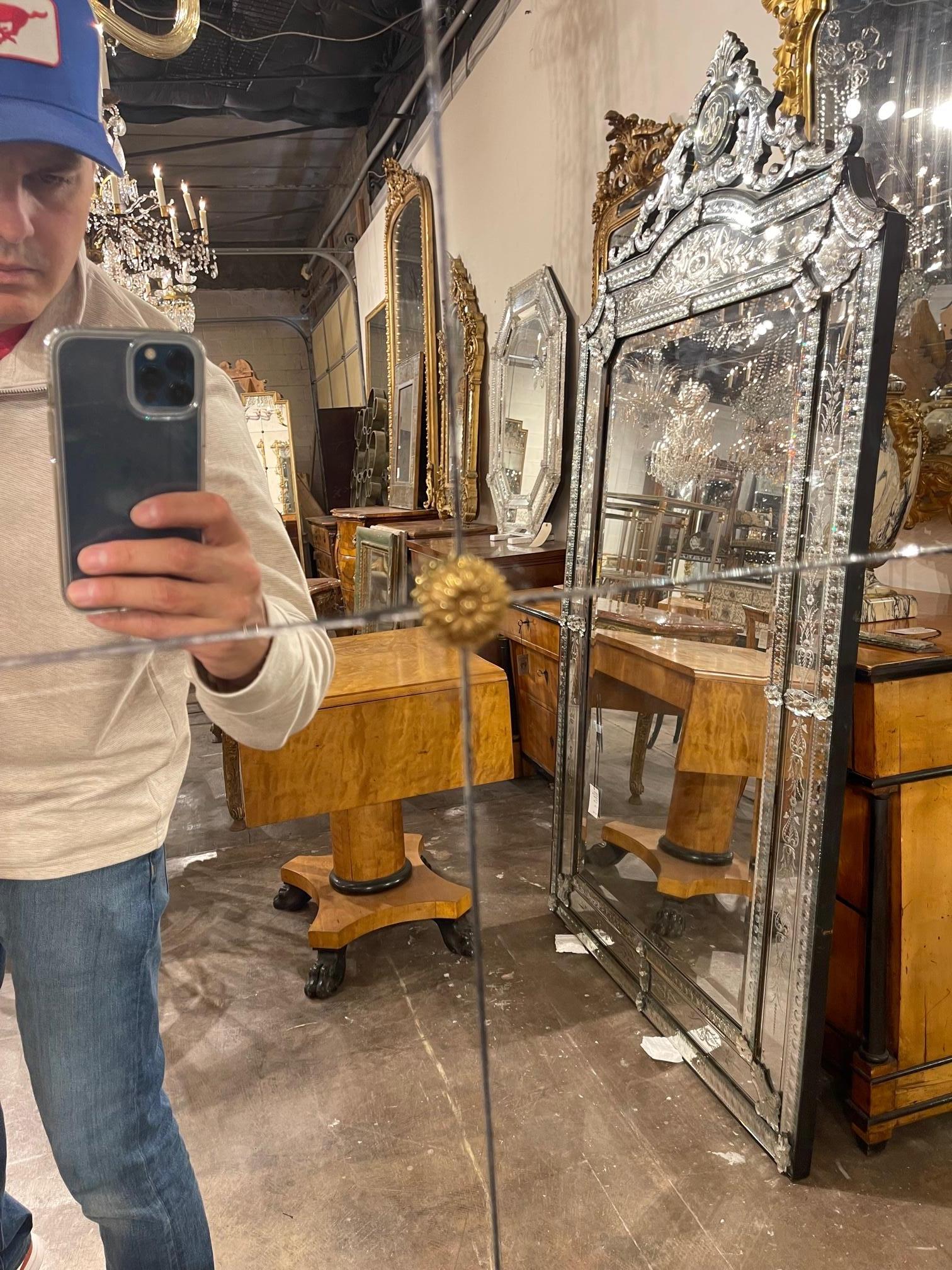 Französischer Spiegel des 19. Jahrhunderts mit originalem, geteiltem Quecksilberglas im Zustand „Gut“ in Dallas, TX