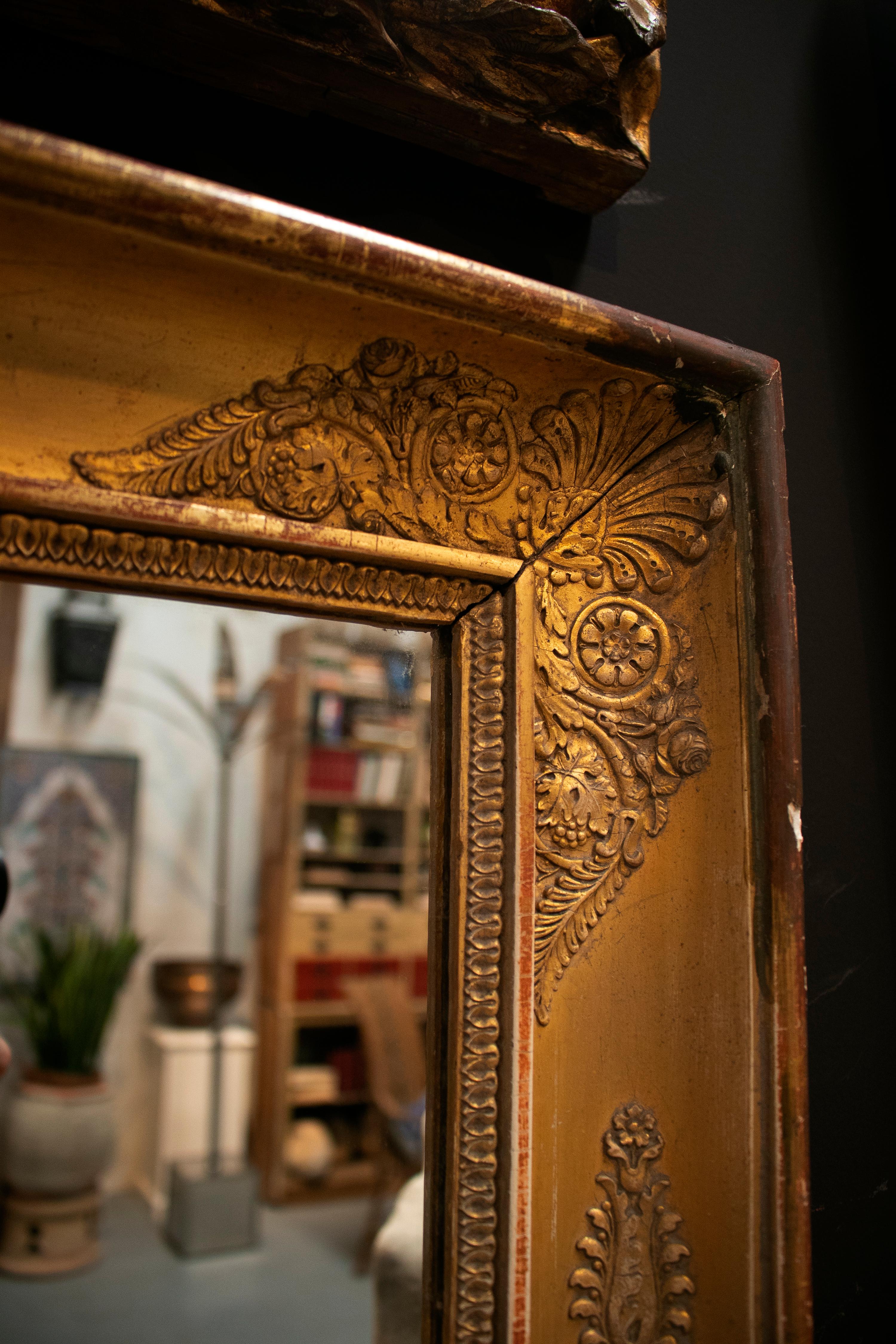 19th Century French Mirror with Wooden Flower Decorated Golden Frame 4