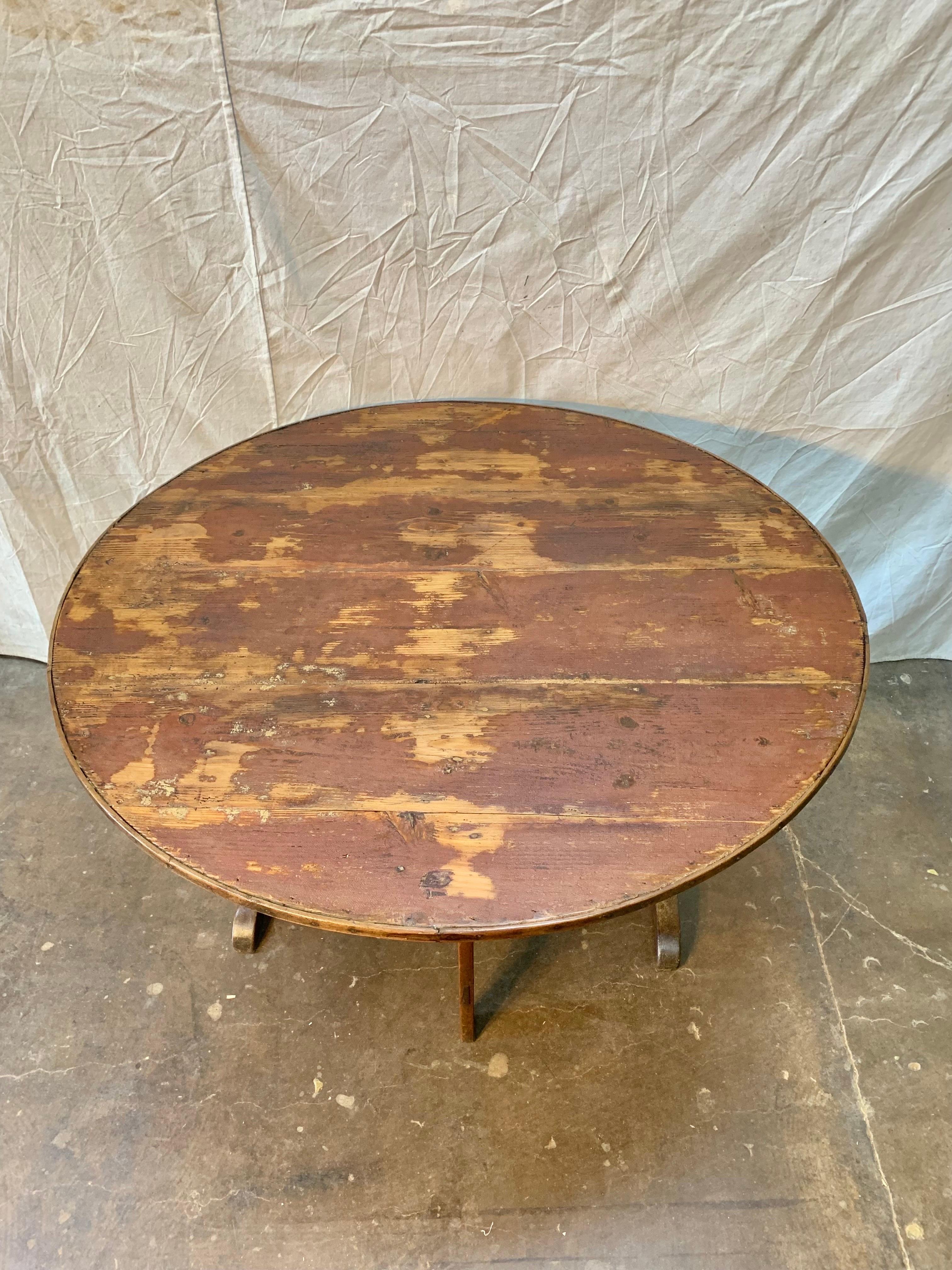 Walnut 19th Century French Mixed Wood Wine Tasting Table For Sale
